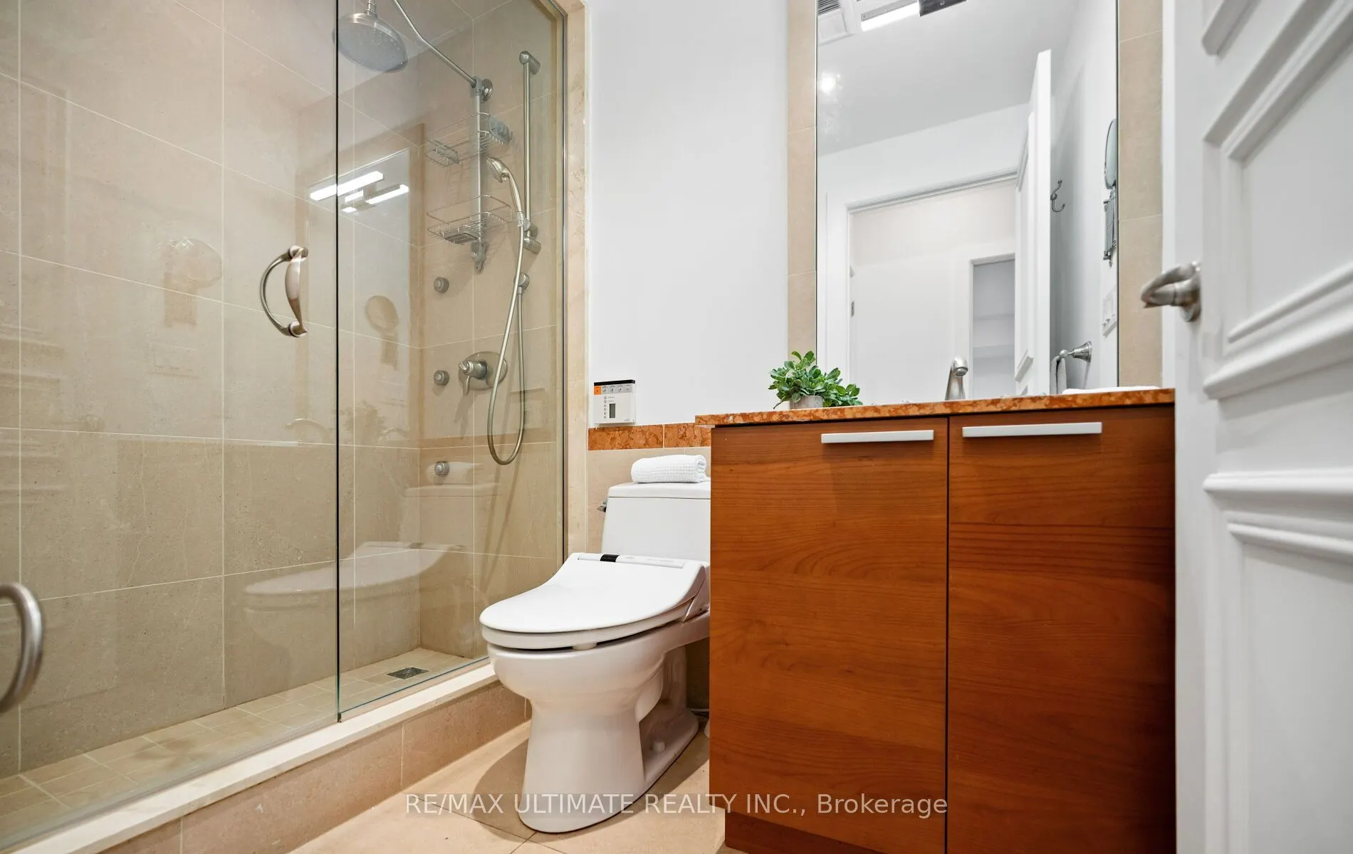 662 Sheppard Avenue #303c