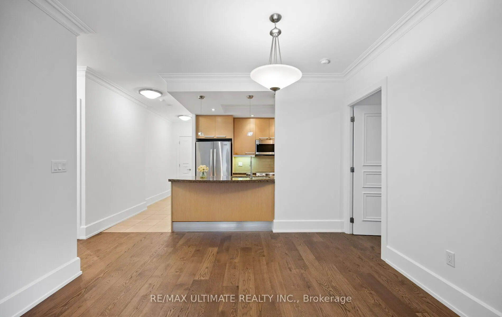 662 Sheppard Avenue #303c