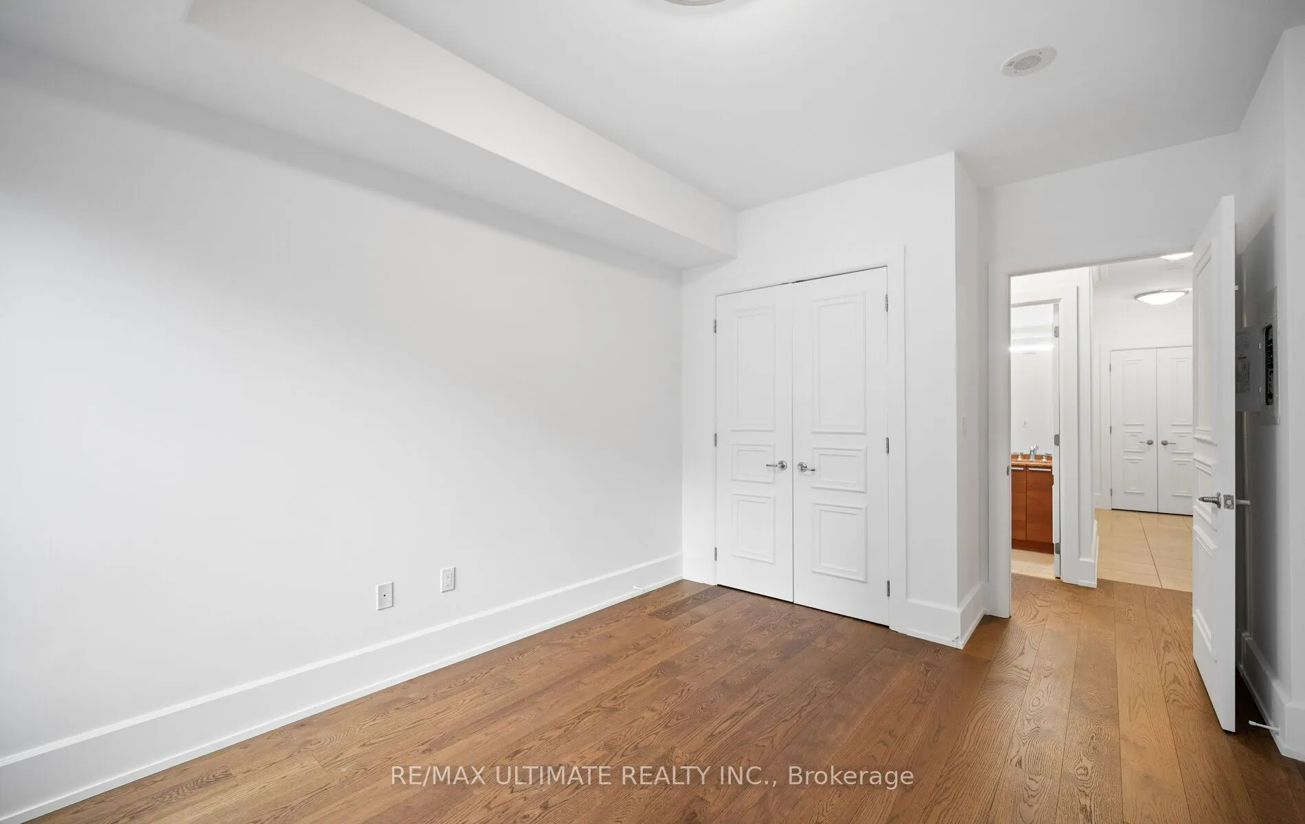 662 Sheppard Avenue #303c