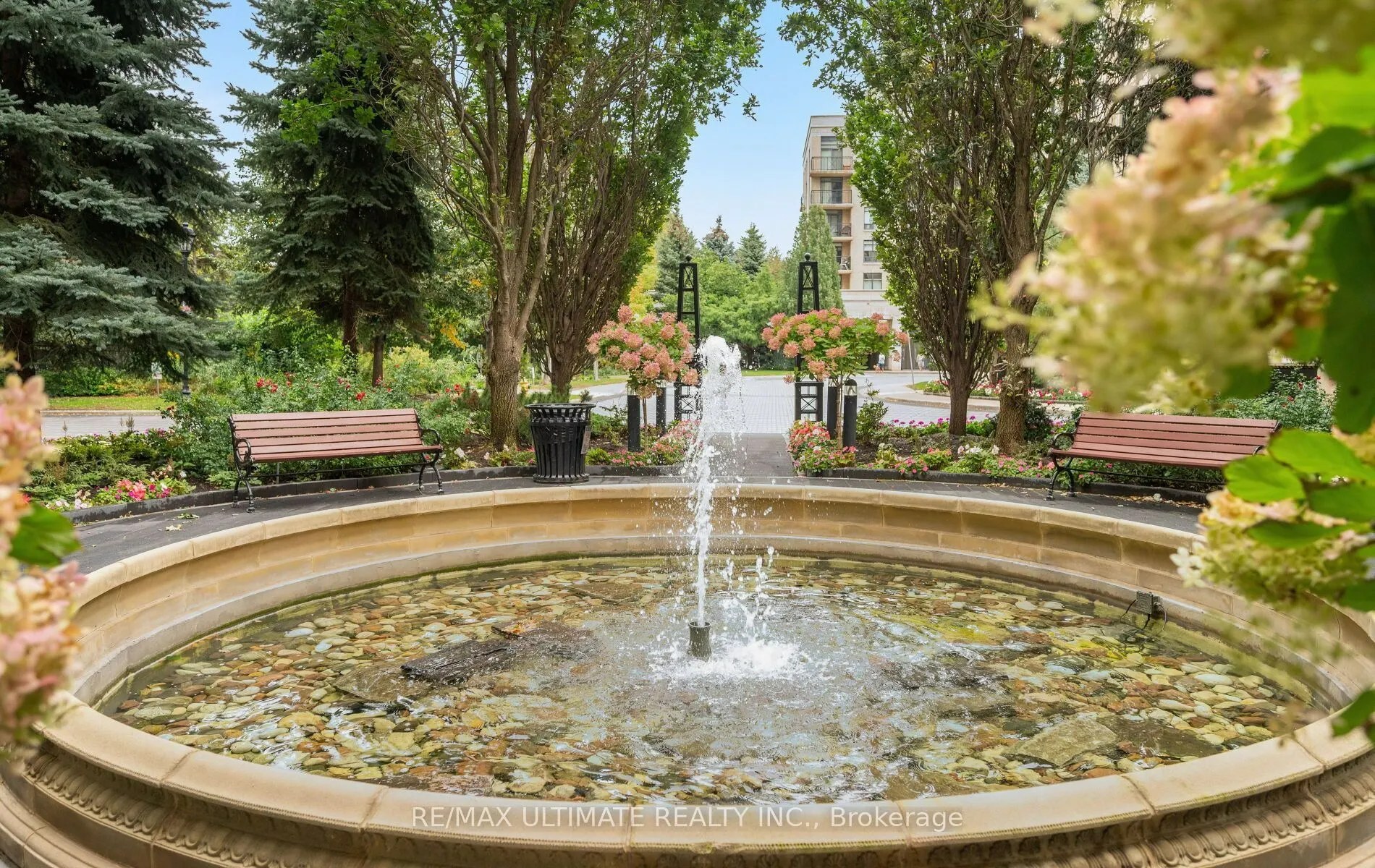 662 Sheppard Avenue #303c