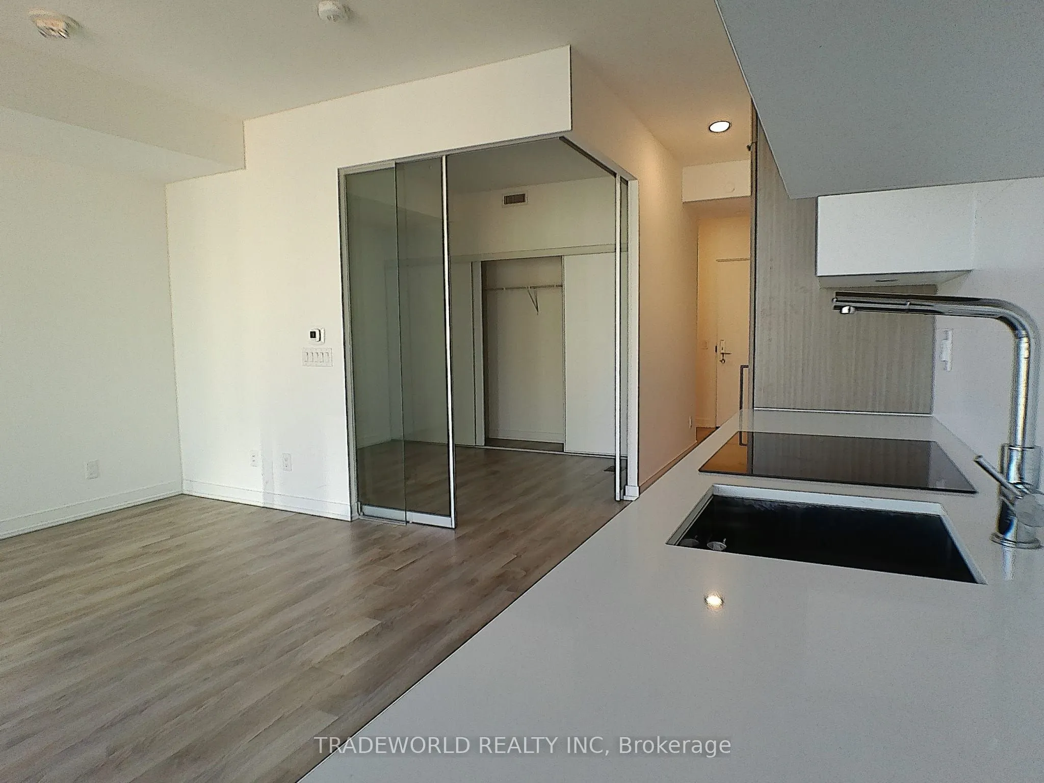 20 Edward Street #1622