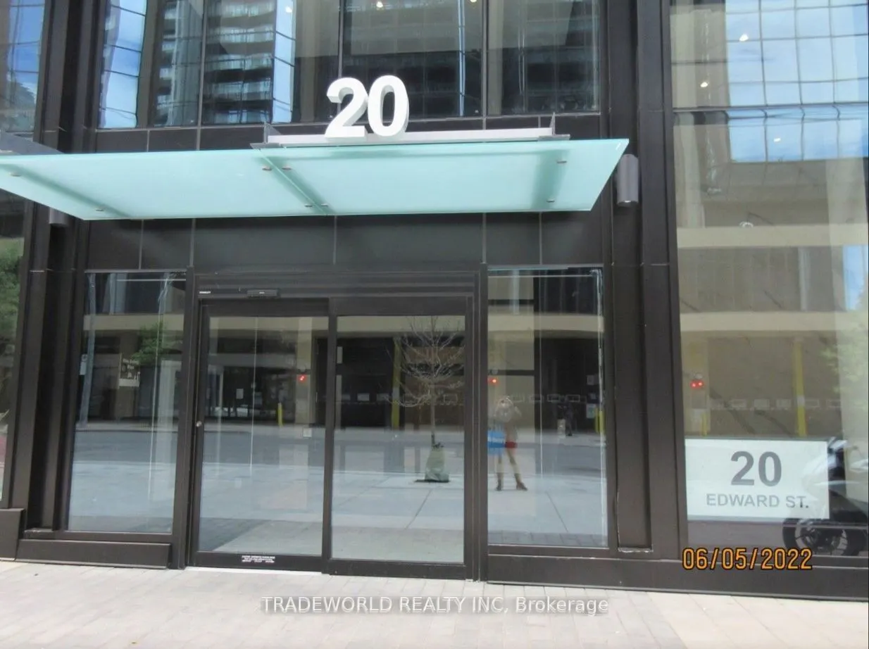 20 Edward Street #1622