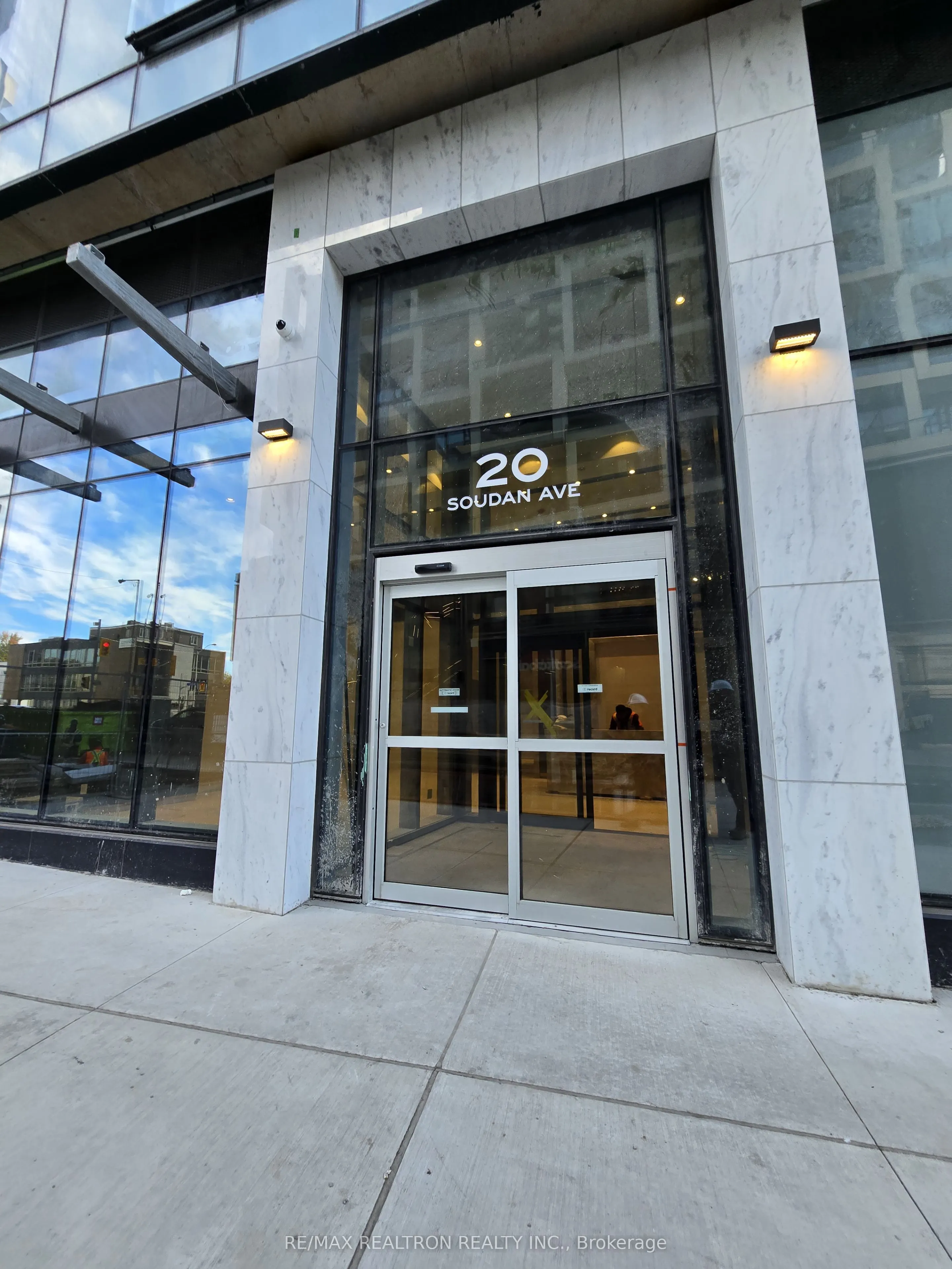 20 Soudan Avenue #1109