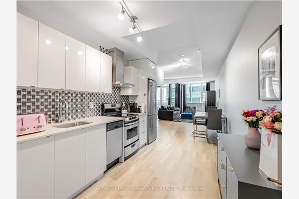 51 East Liberty Street #202