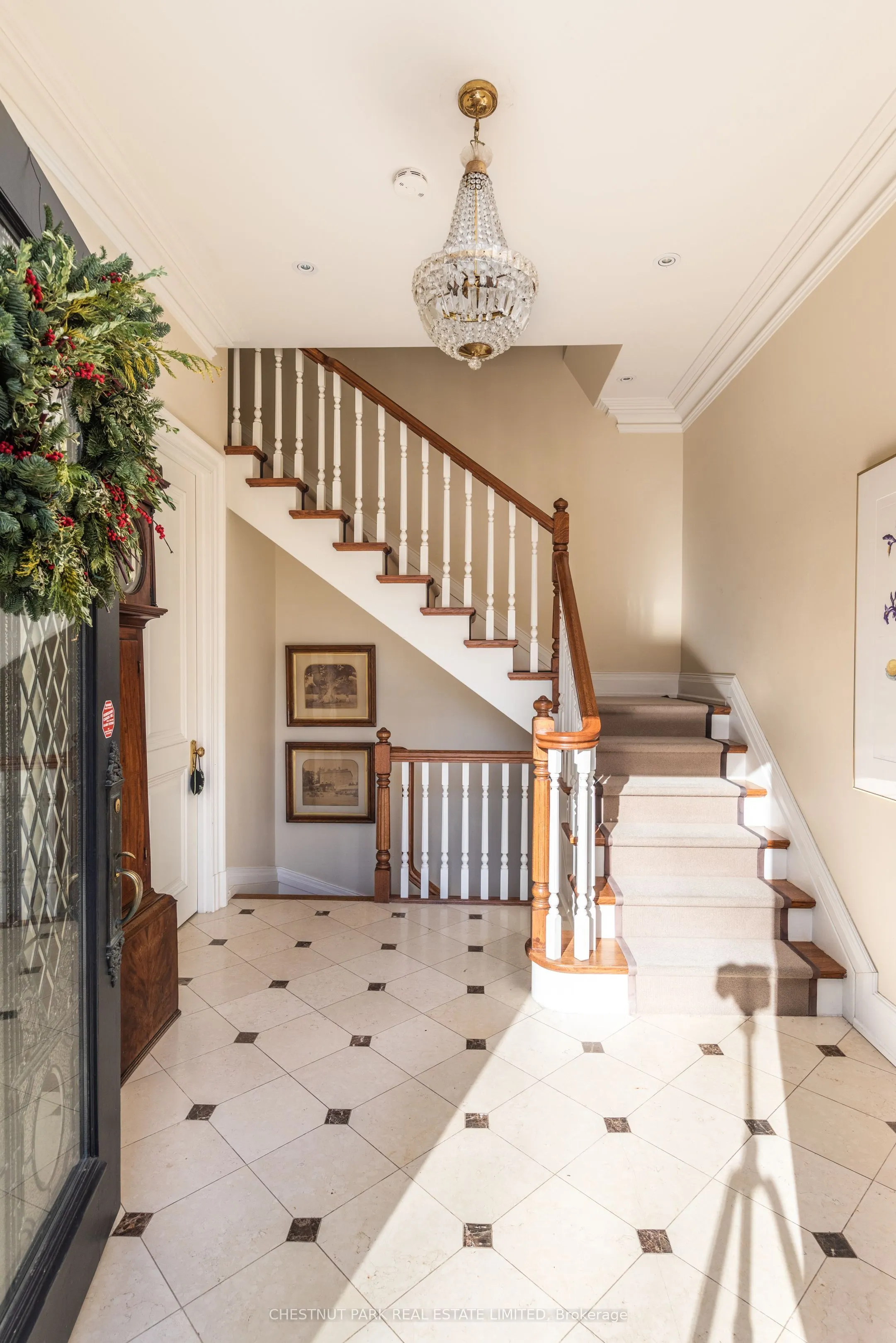 40 Maple Avenue #4