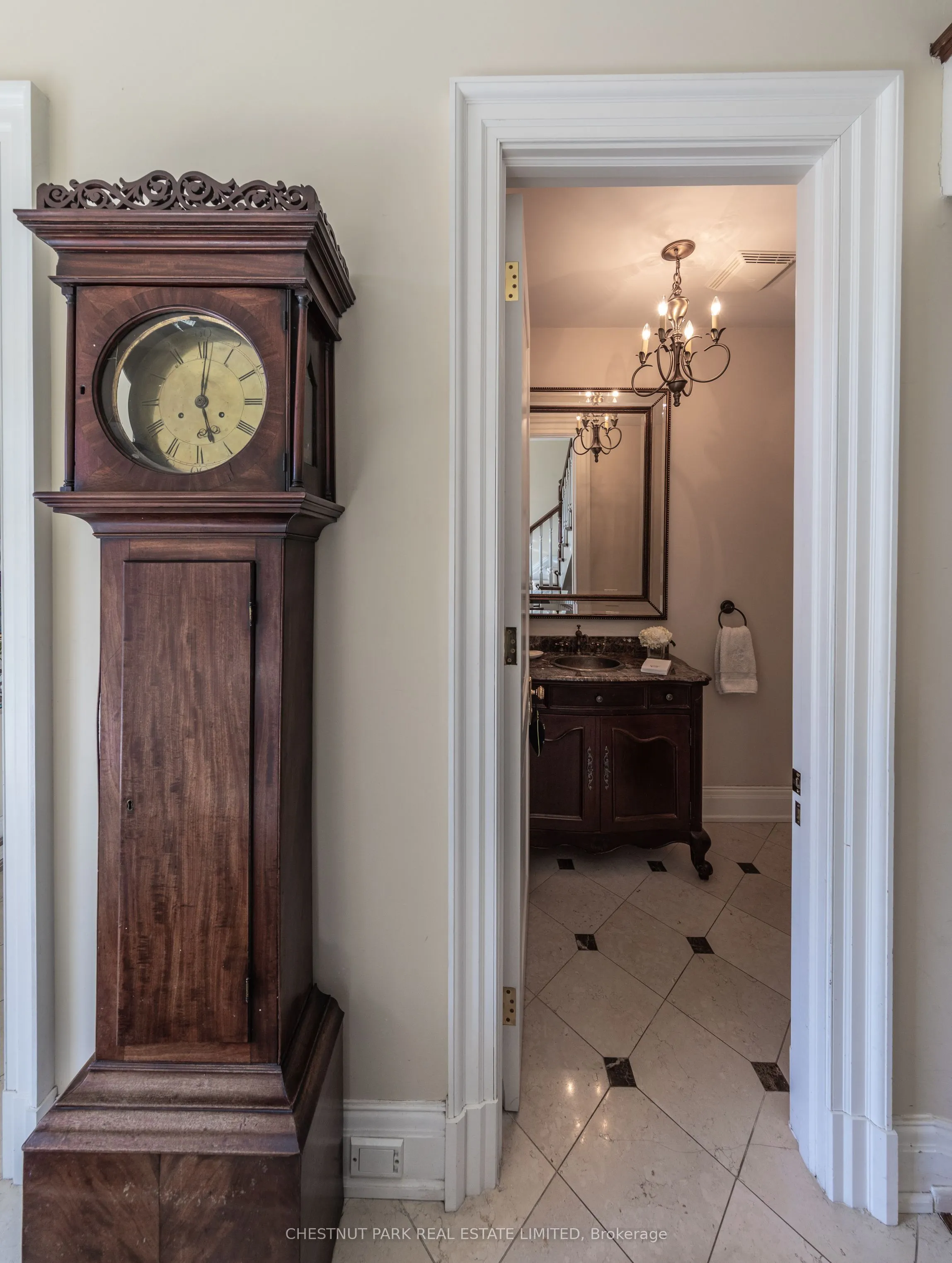 40 Maple Avenue #4
