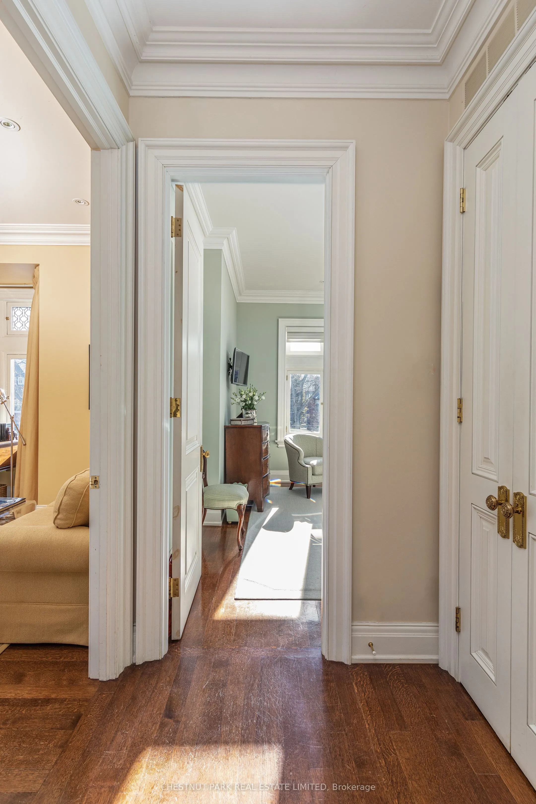 40 Maple Avenue #4