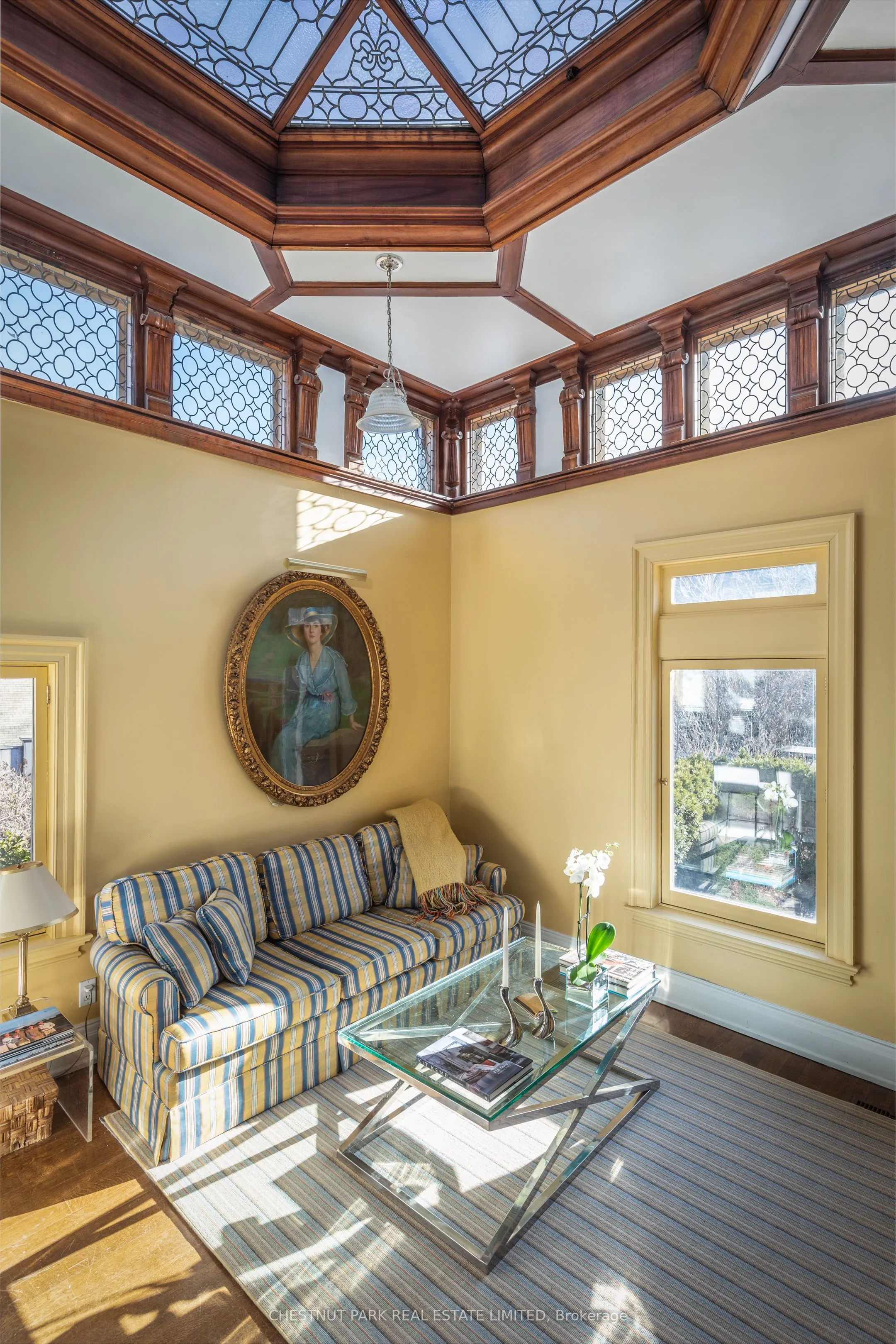 40 Maple Avenue #4