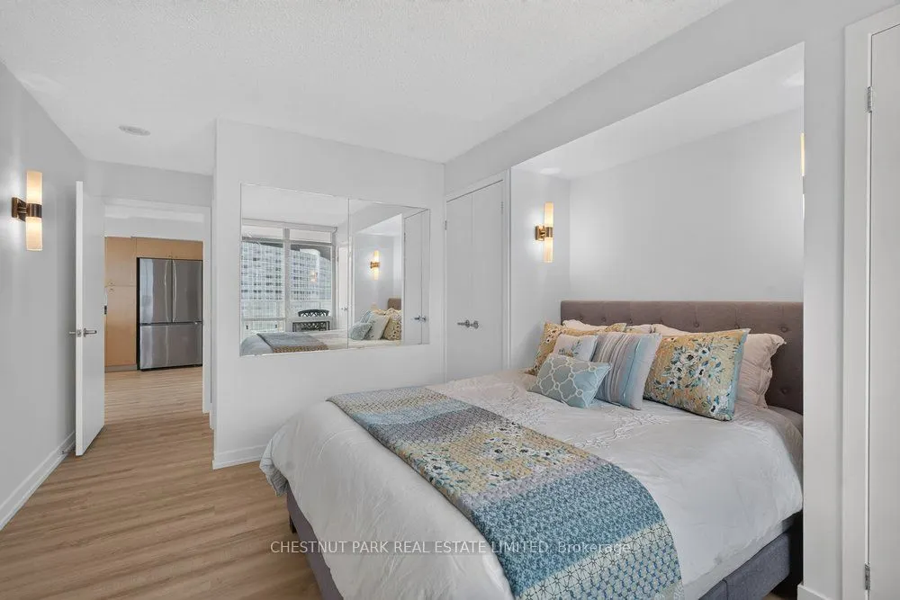 361 Front Street W #1105
