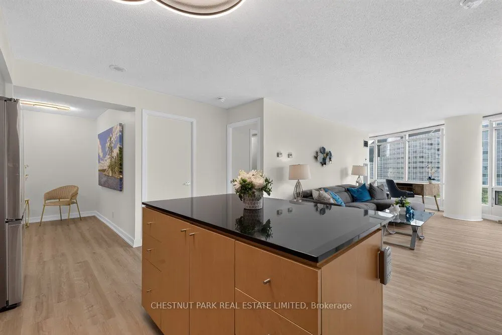 361 Front Street W #1105