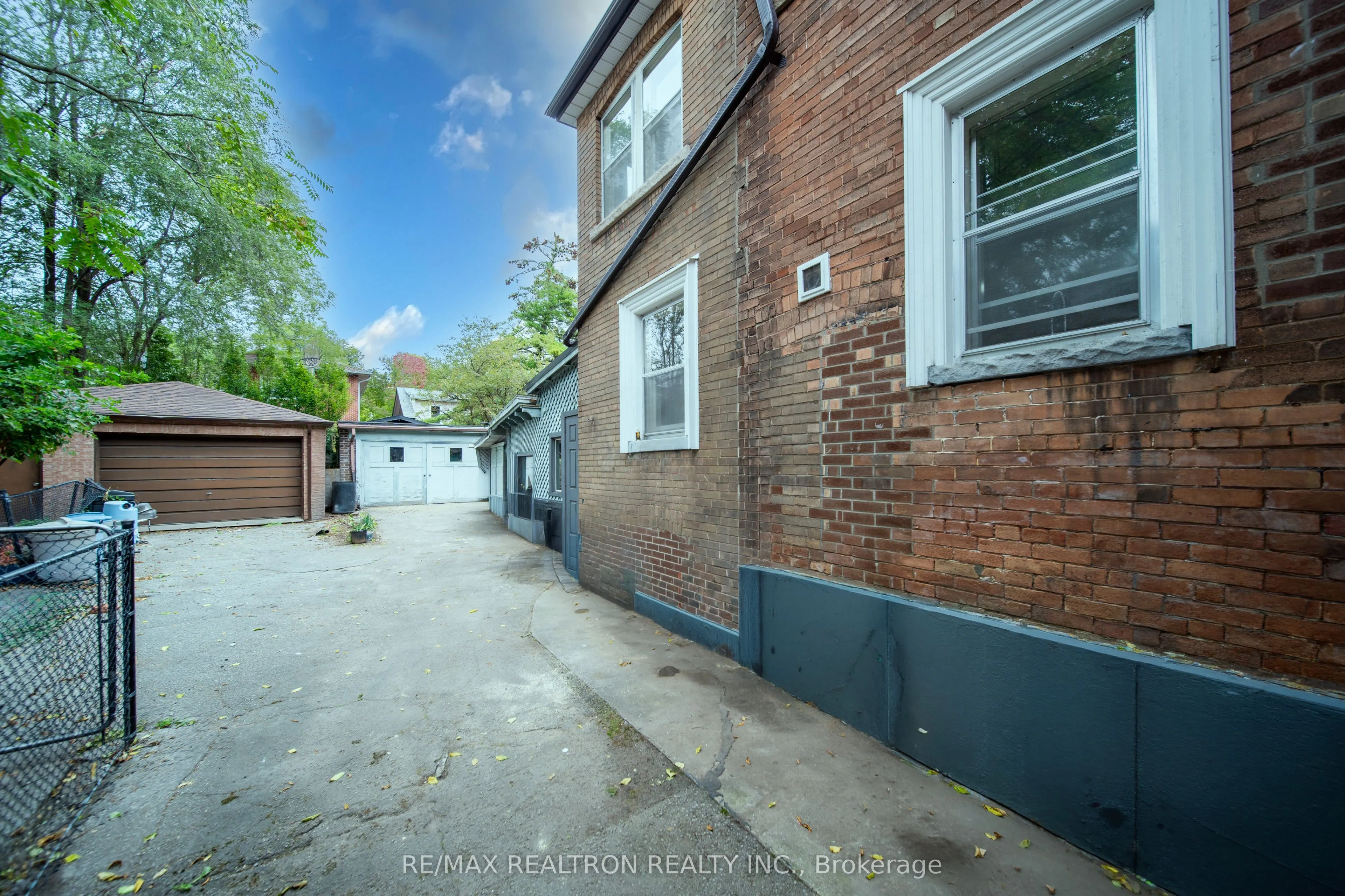 155 Arlington Avenue