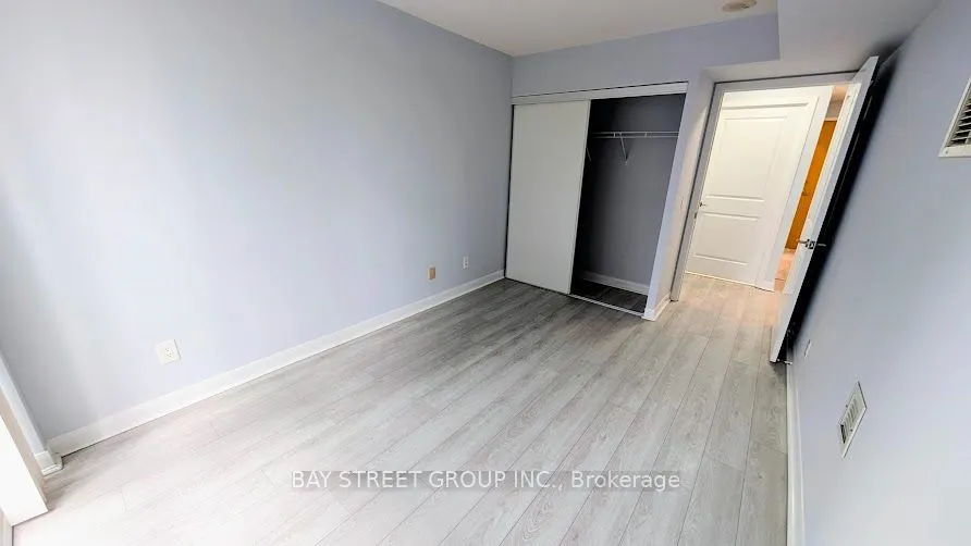 4978 Yonge Street #1812