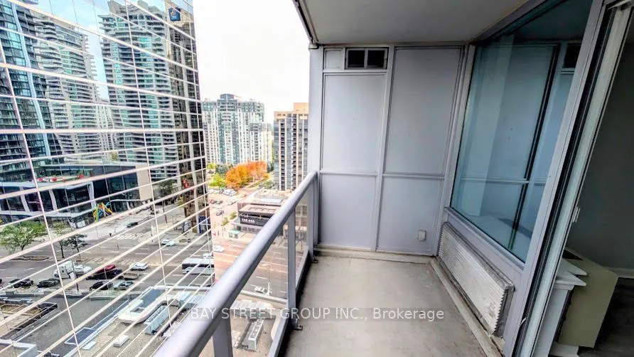 4978 Yonge Street #1812