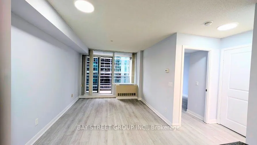 4978 Yonge Street #1812