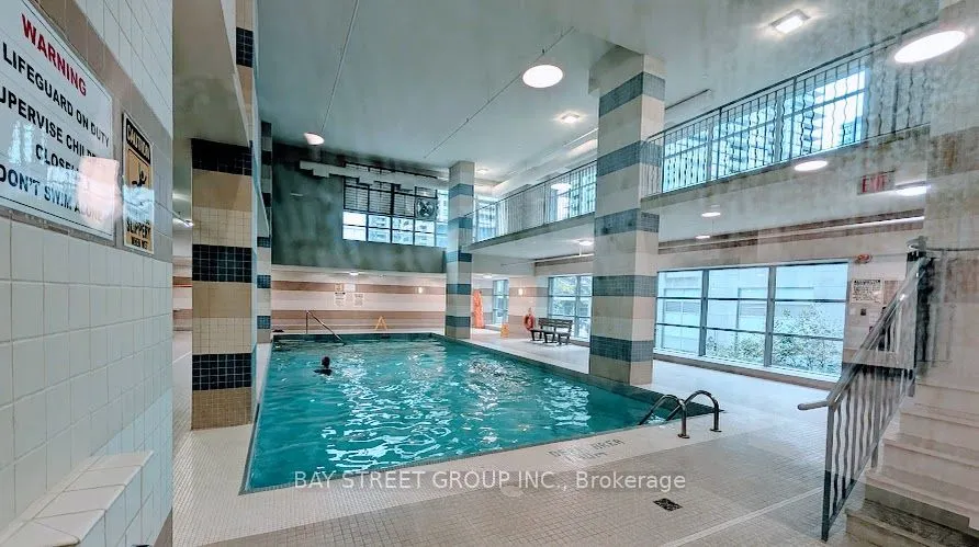 4978 Yonge Street #1812