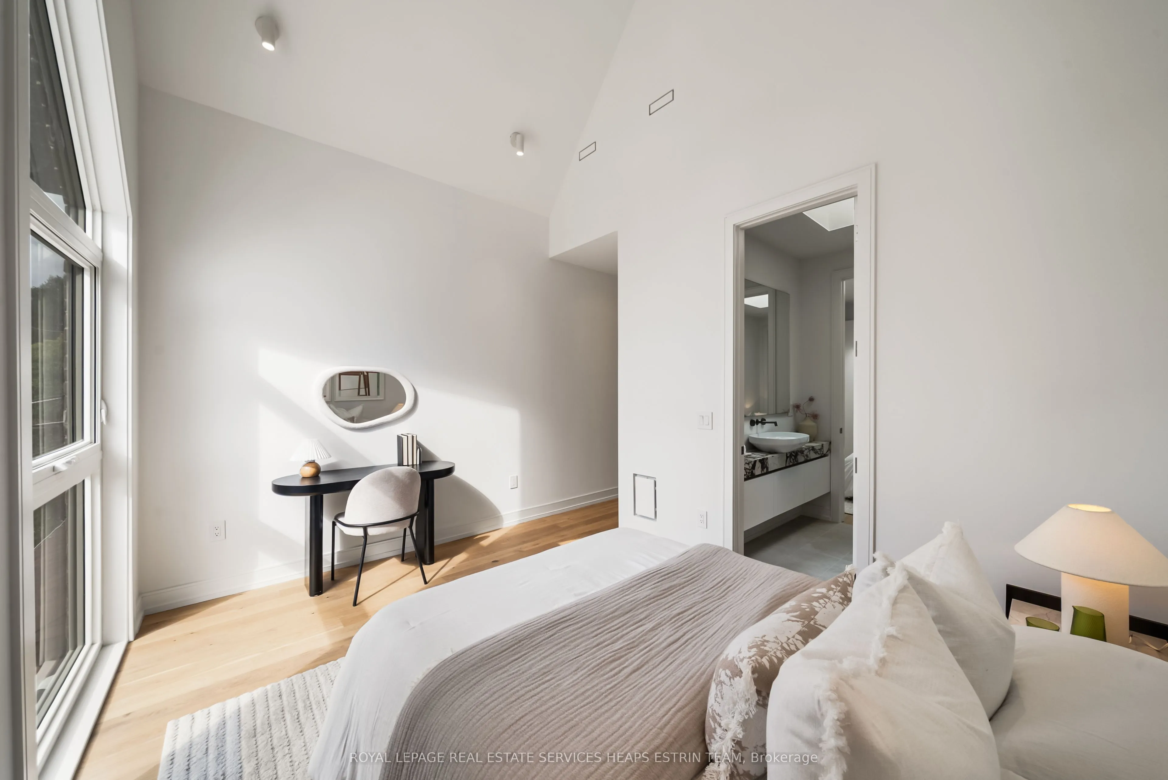 31 Taunton Road