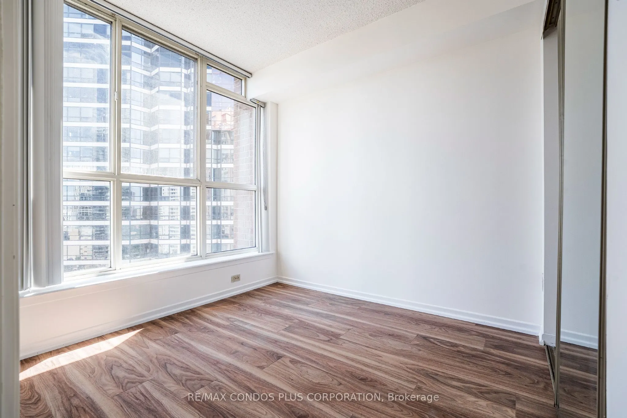 44 St Joseph Street #1811