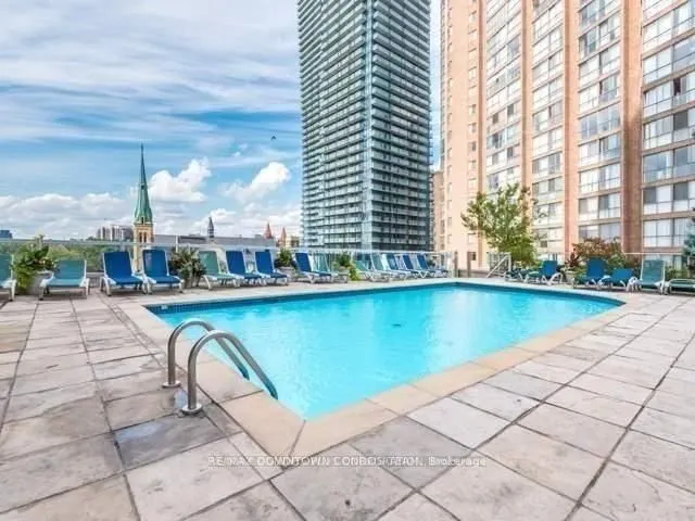 44 St Joseph Street #1811