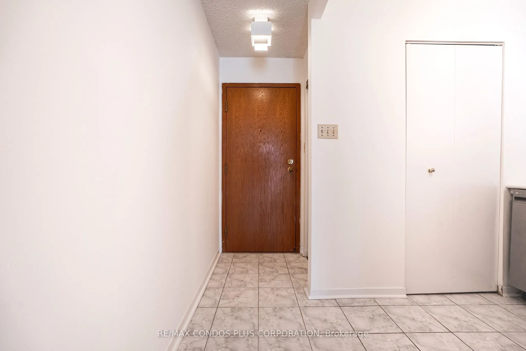 44 St Joseph Street #1811