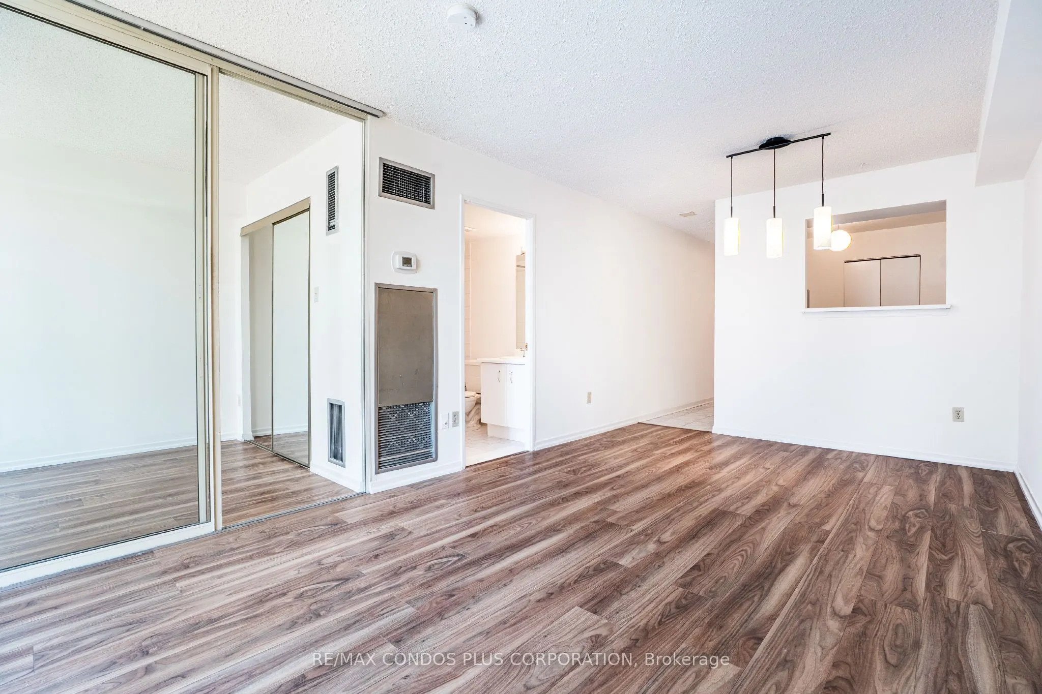 44 St Joseph Street #1811