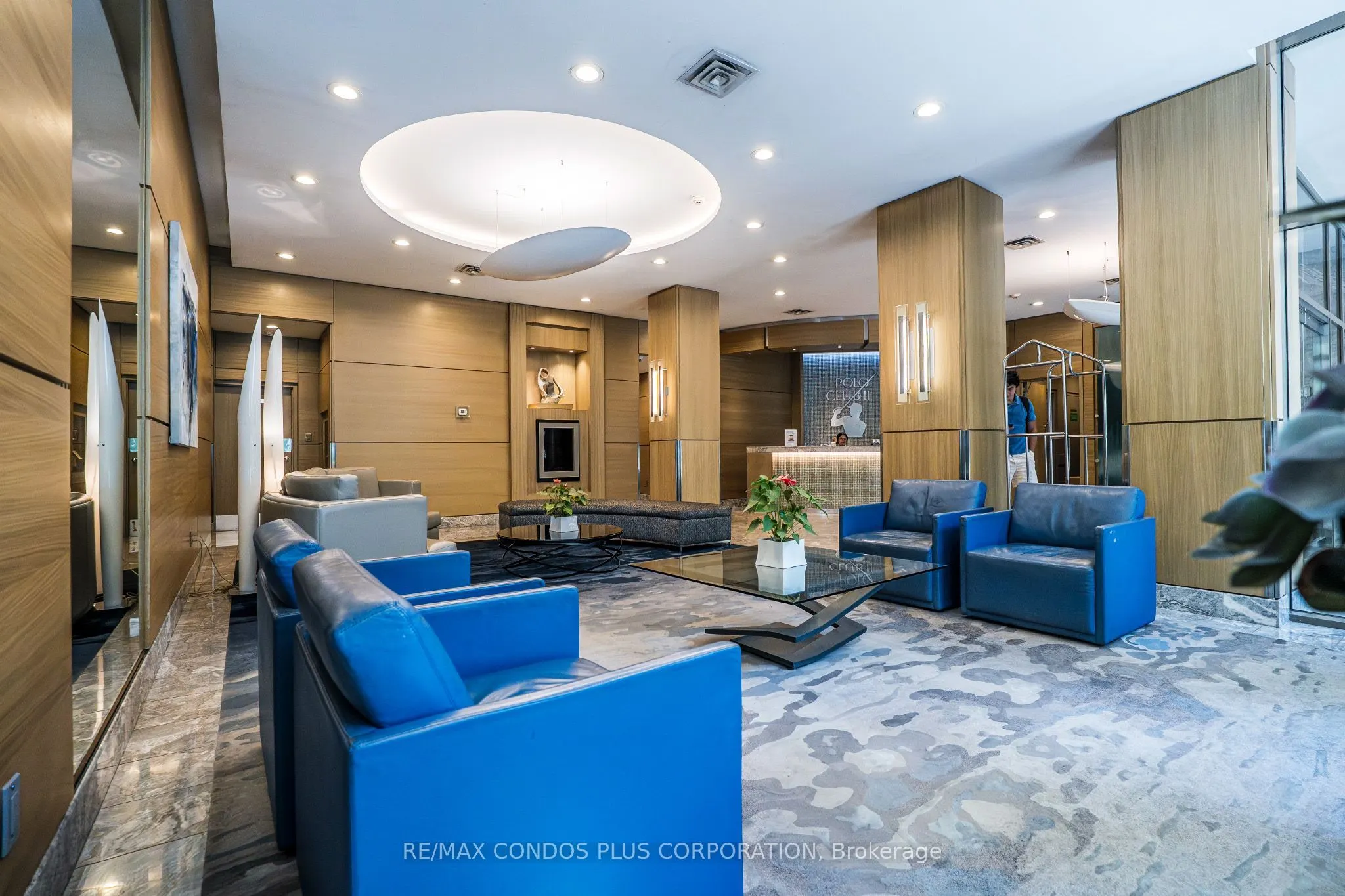 44 St Joseph Street #1811