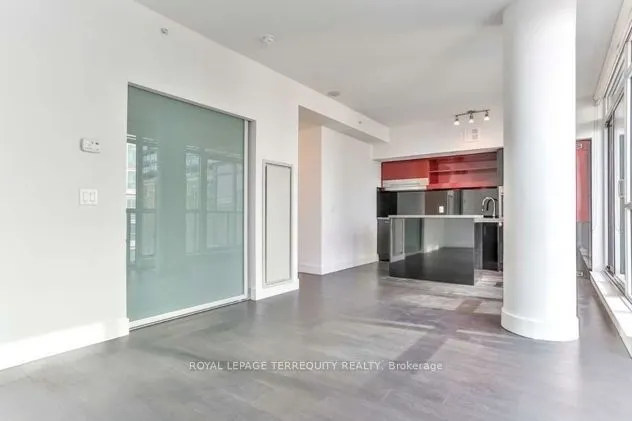 39 Sherbourne Street #609