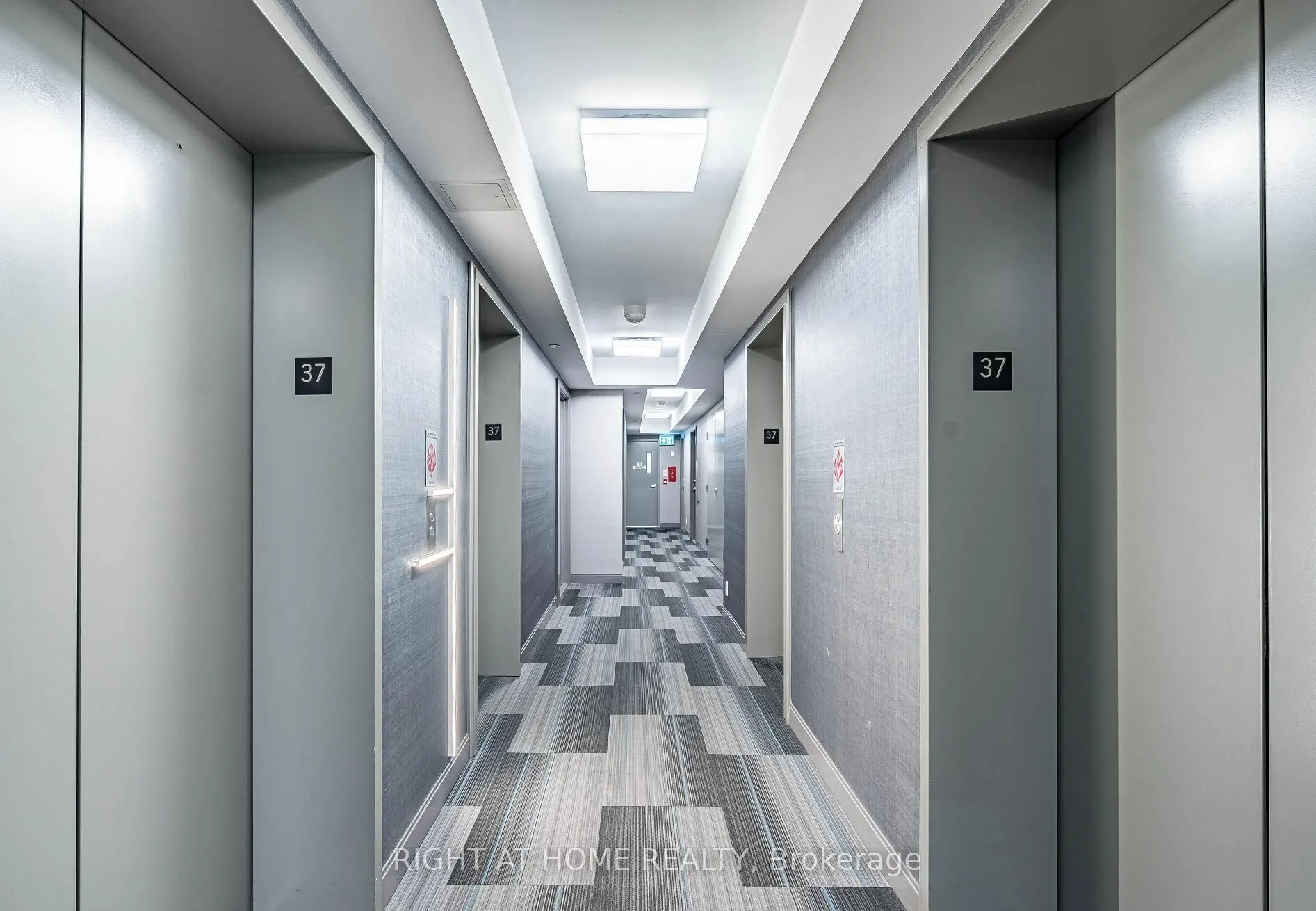 181 Dundas Street E #3708