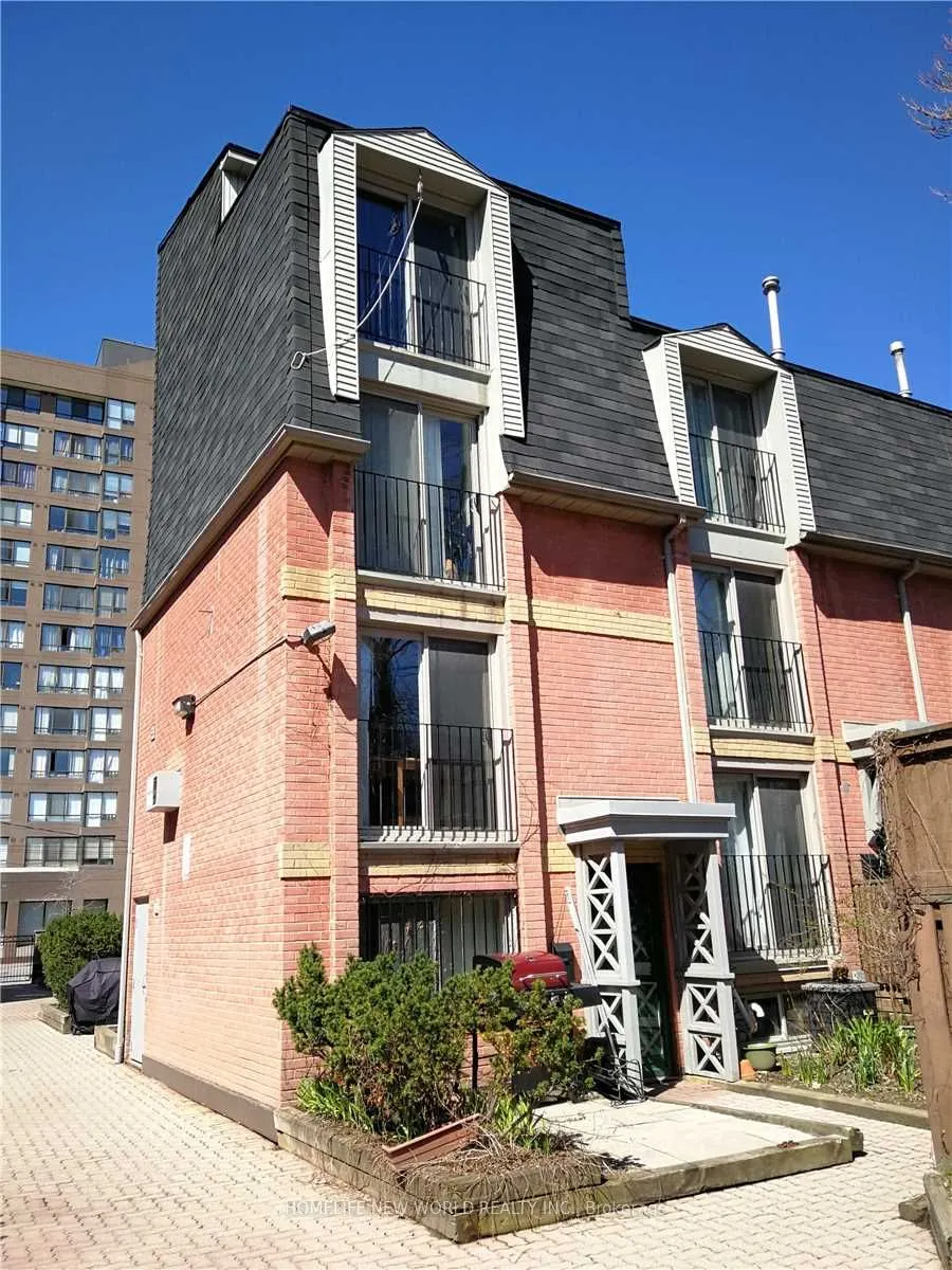 325 Jarvis Street #33