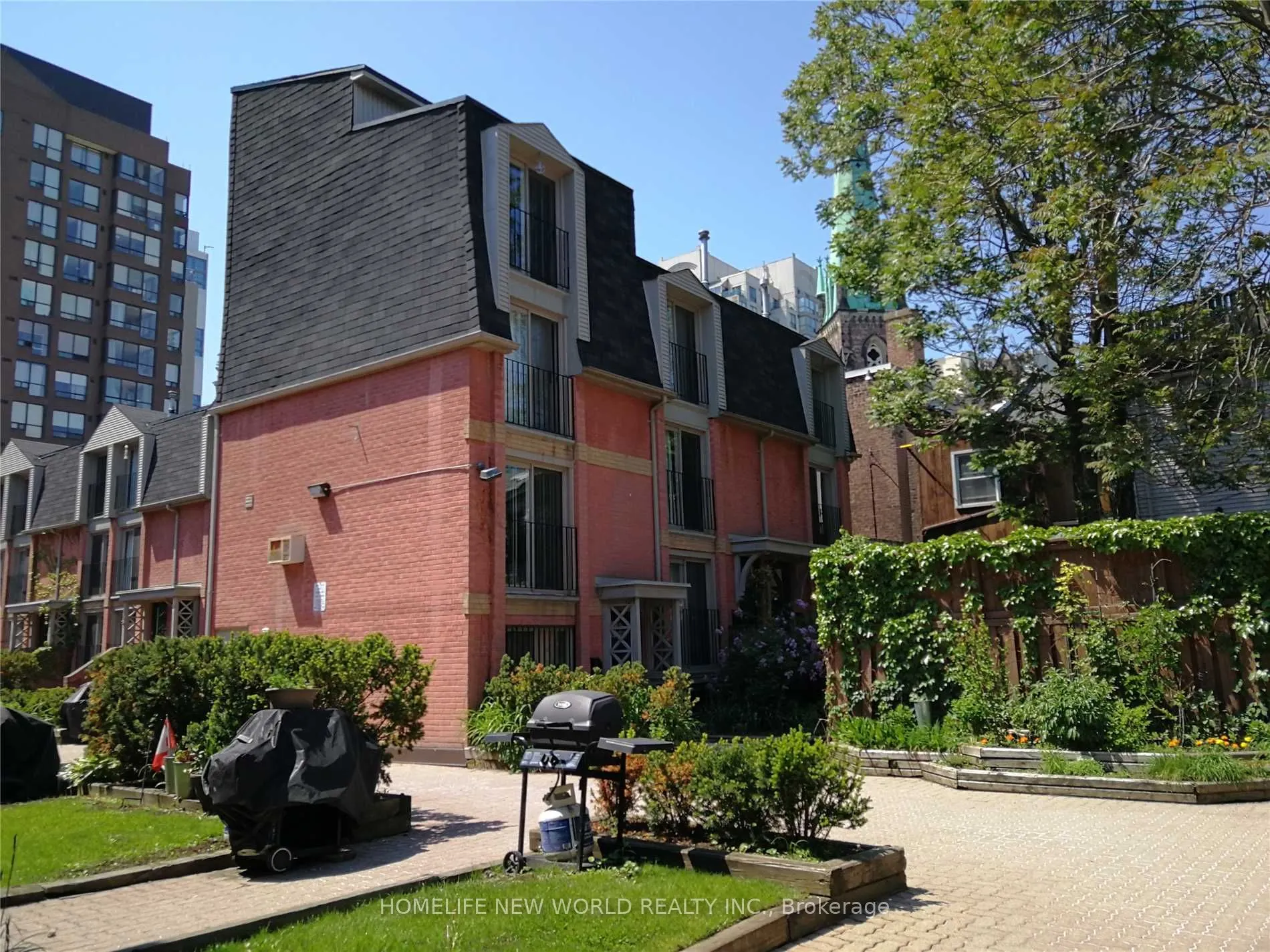 325 Jarvis Street #33