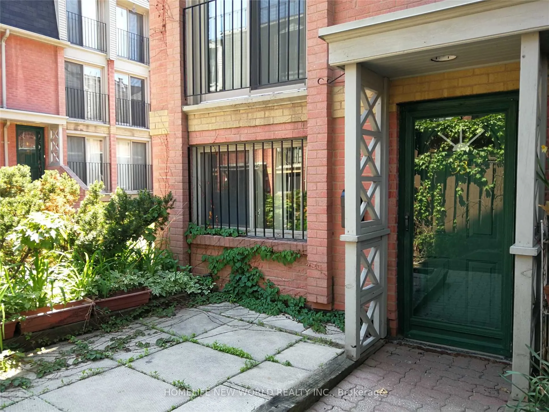 325 Jarvis Street #33