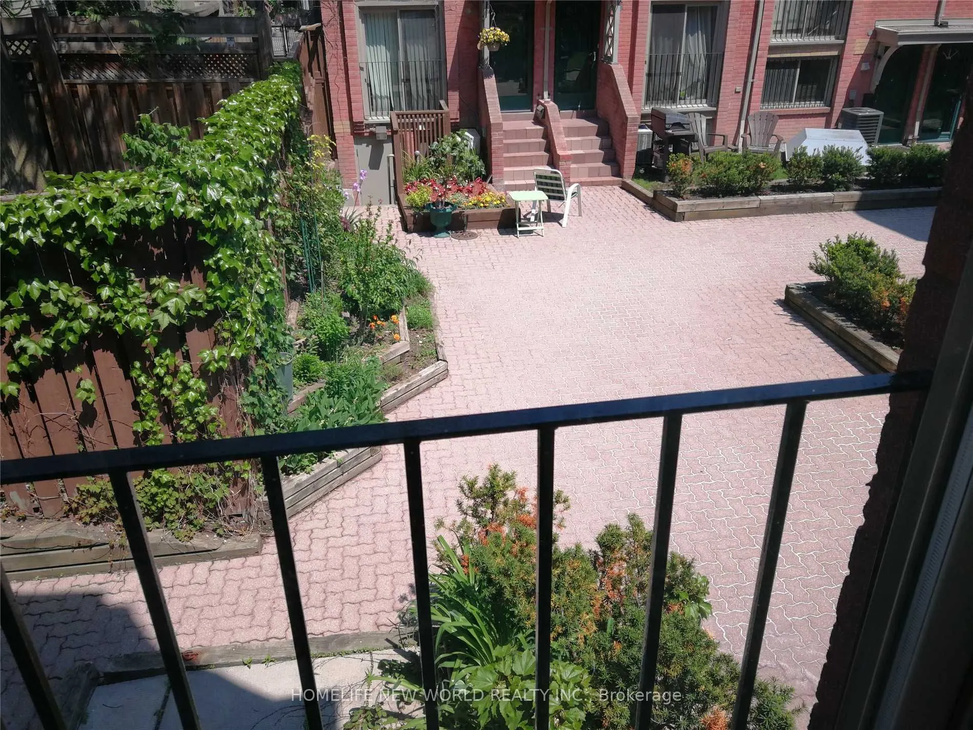 325 Jarvis Street #33