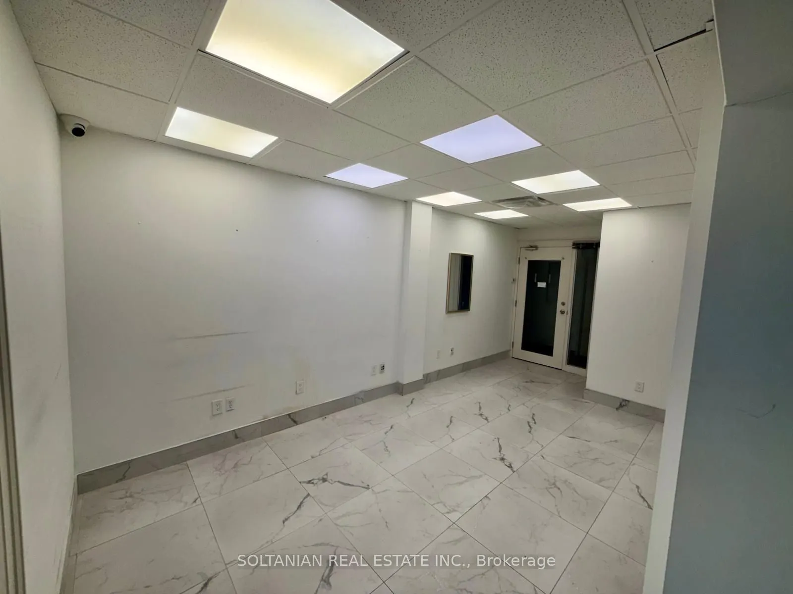 175 Willowdale Avenue #202