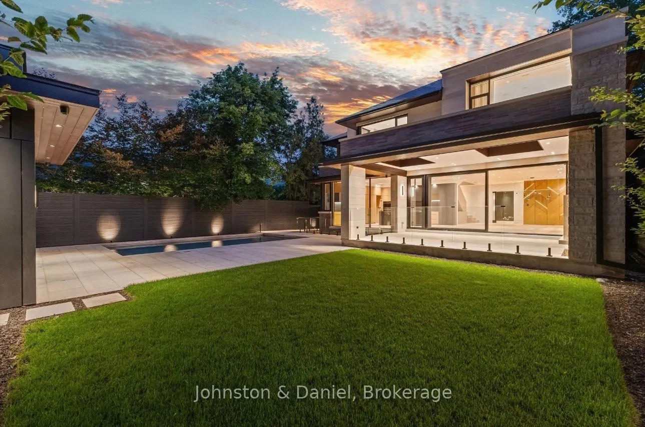 5 Fidelia Avenue
