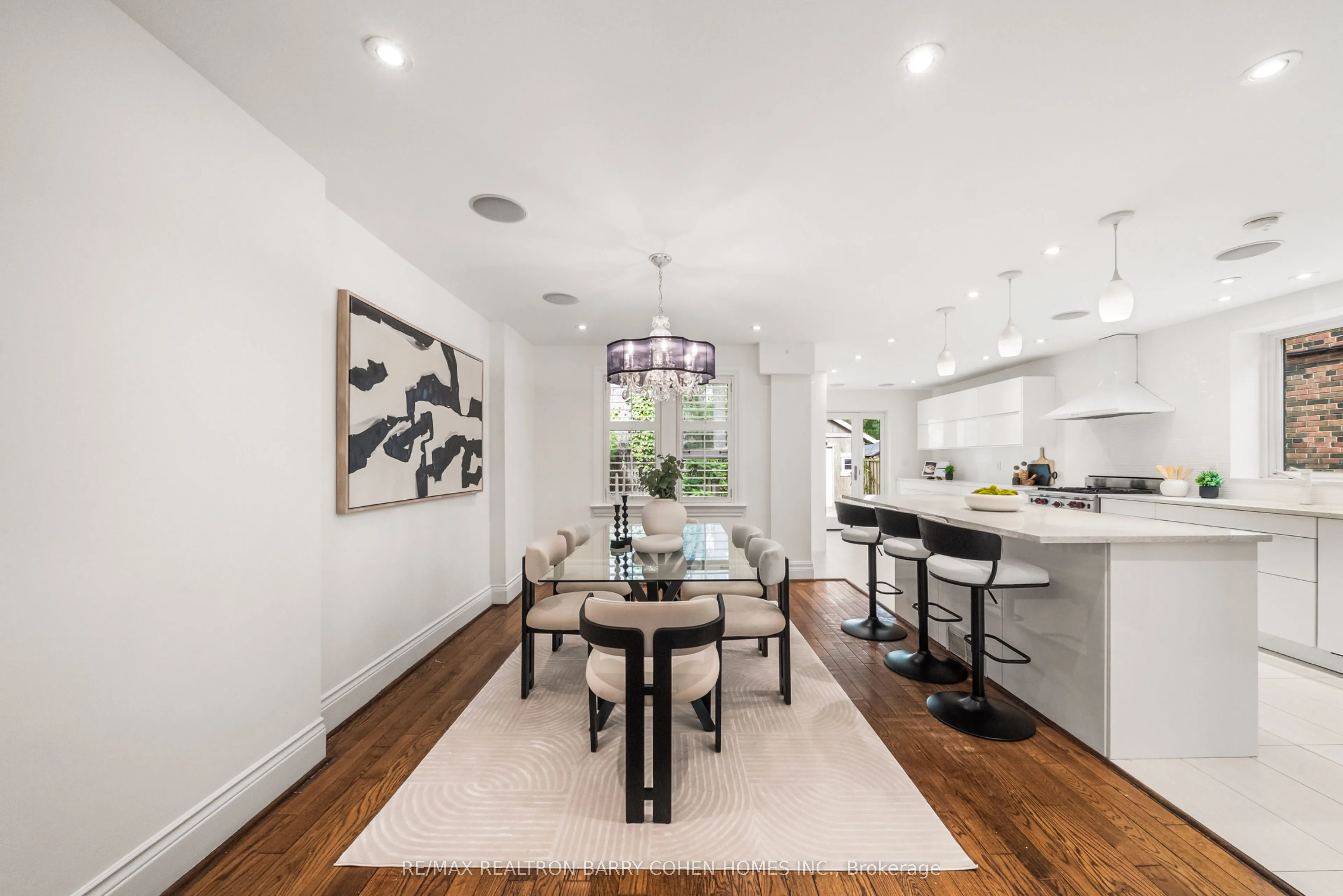 6 Nina Street