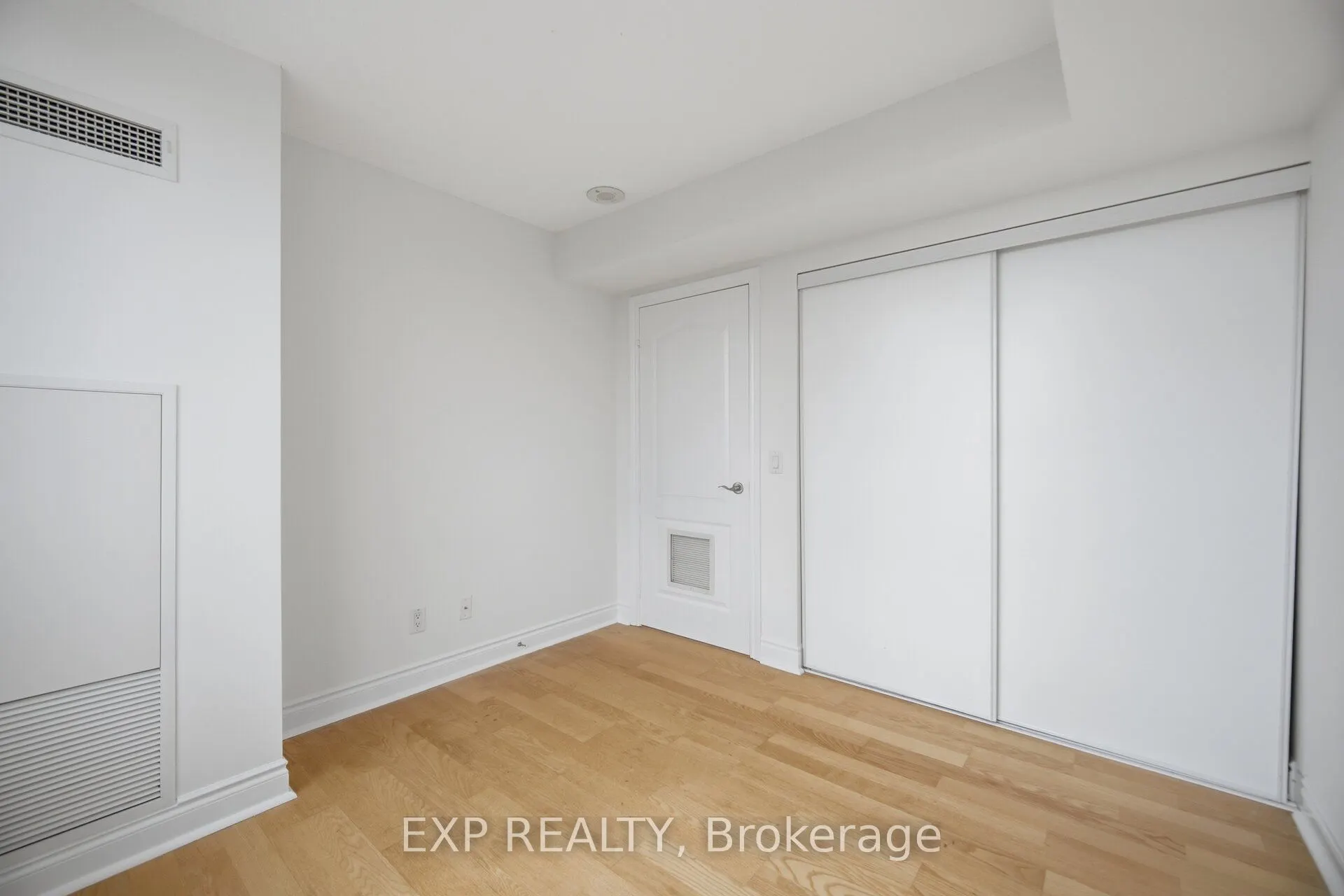 1103 Leslie Street #1103