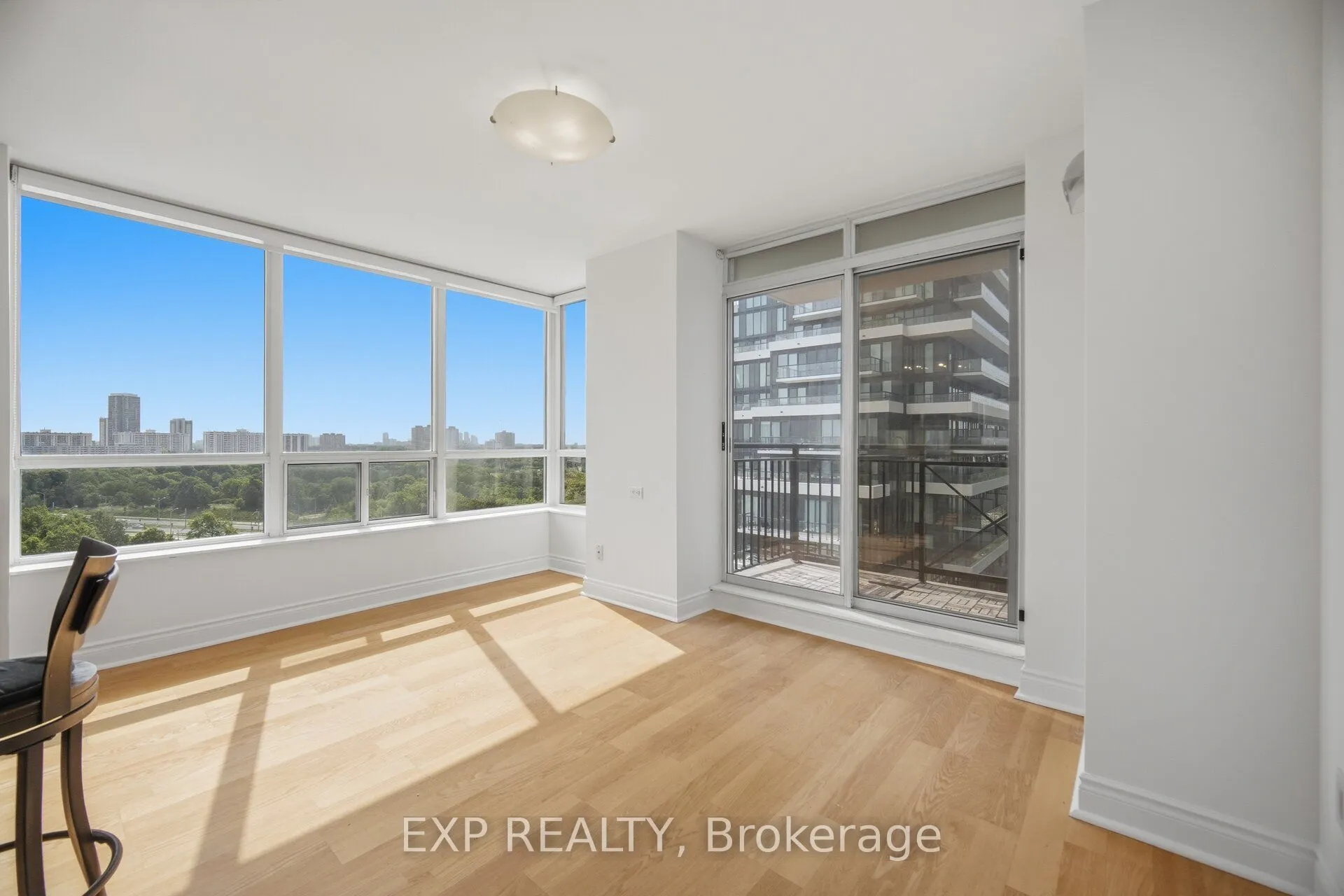 1103 Leslie Street #1103