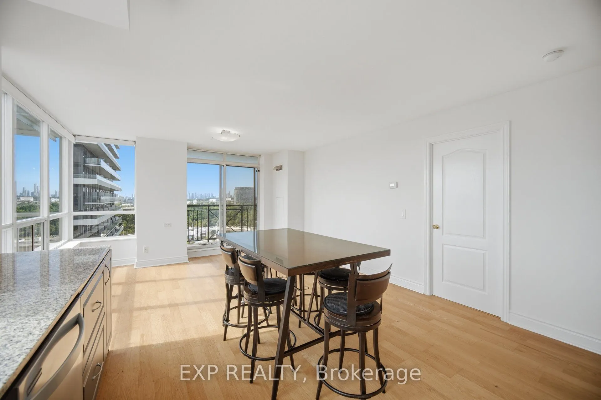 1103 Leslie Street #1103