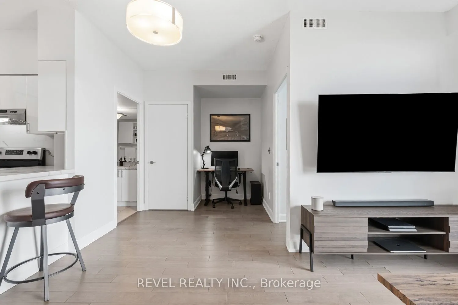 231 Fort York Boulevard #2001