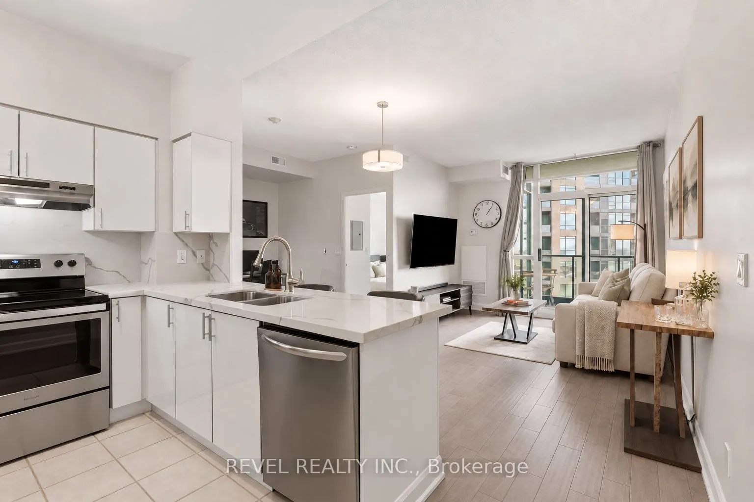 231 Fort York Boulevard #2001