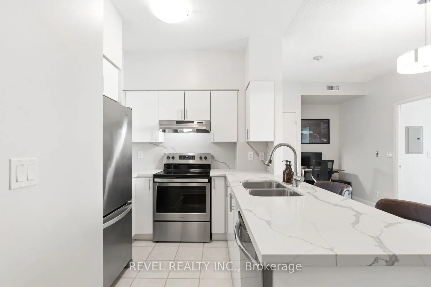 231 Fort York Boulevard #2001