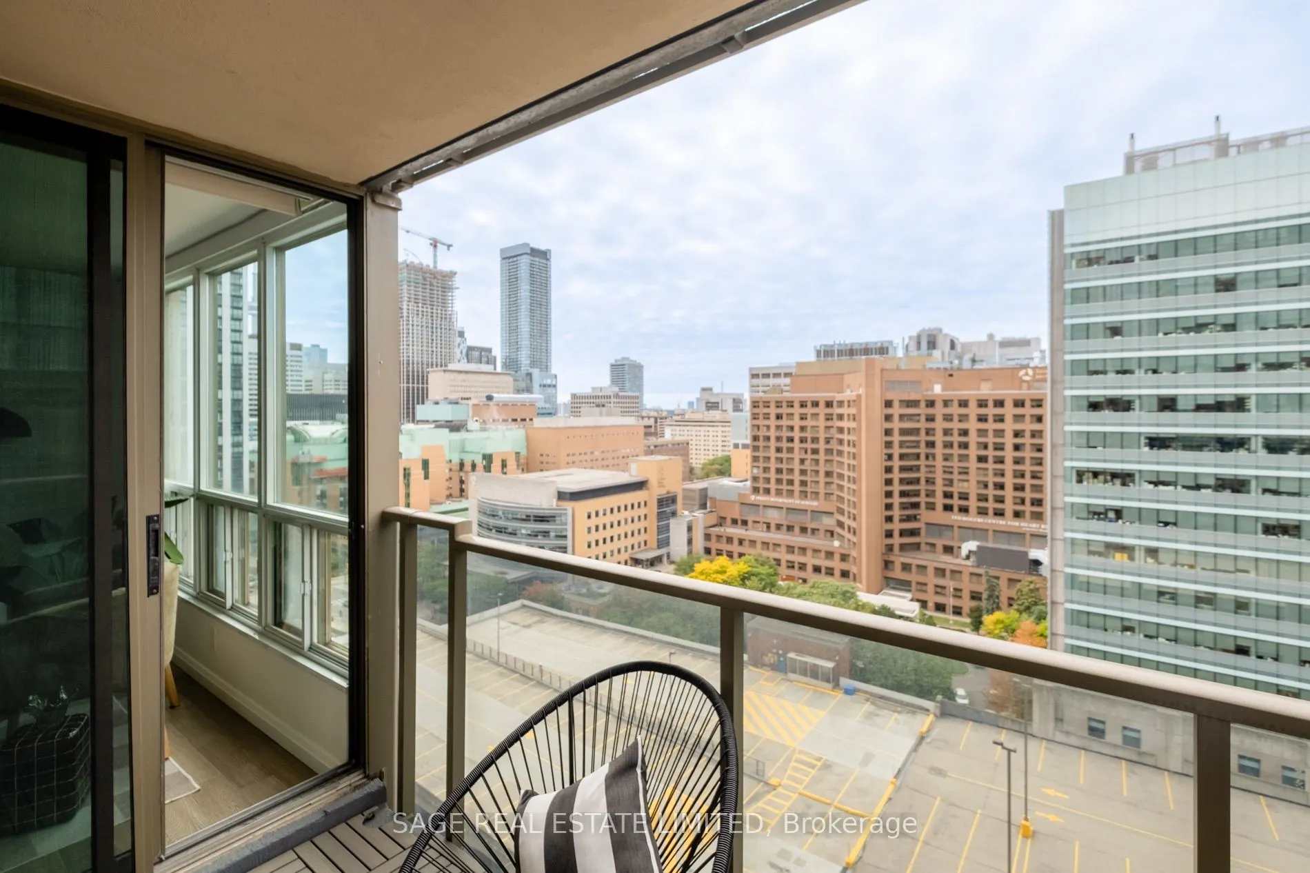 750 Bay Street #2109