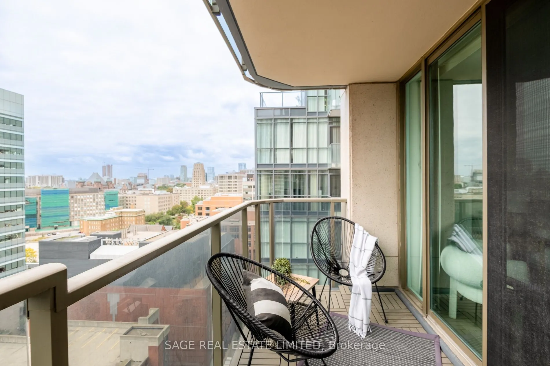 750 Bay Street #2109