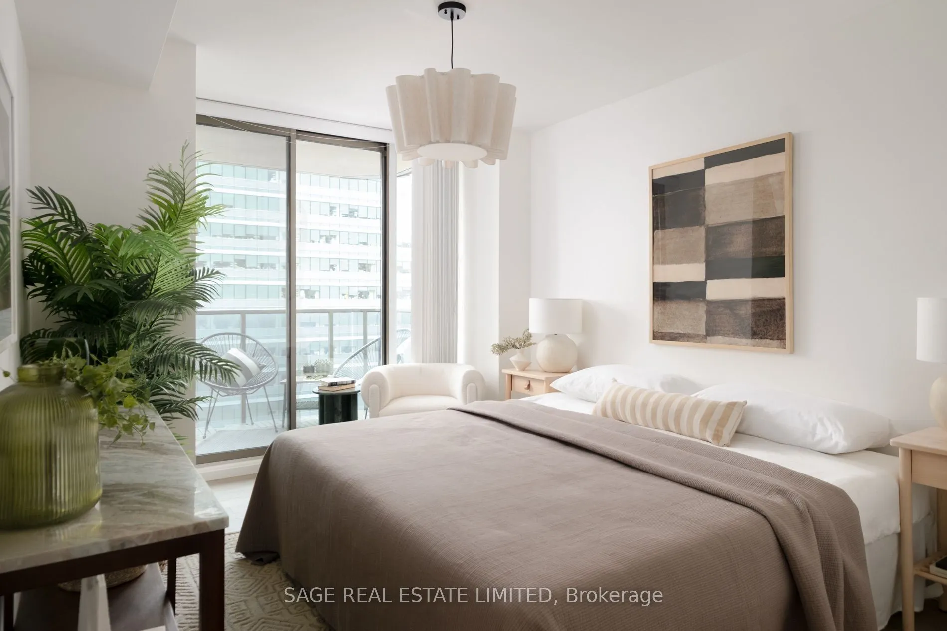 750 Bay Street #2109