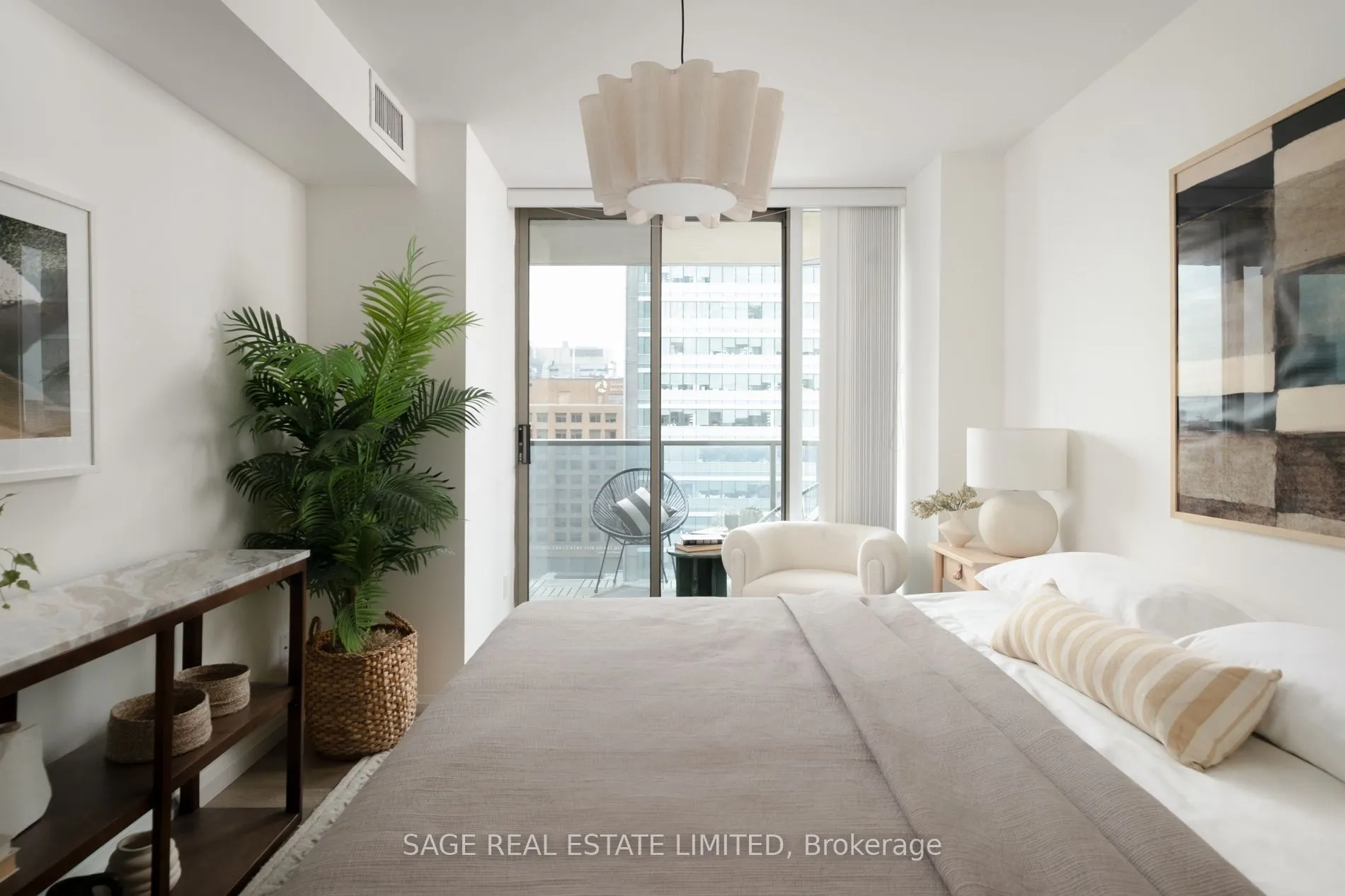 750 Bay Street #2109