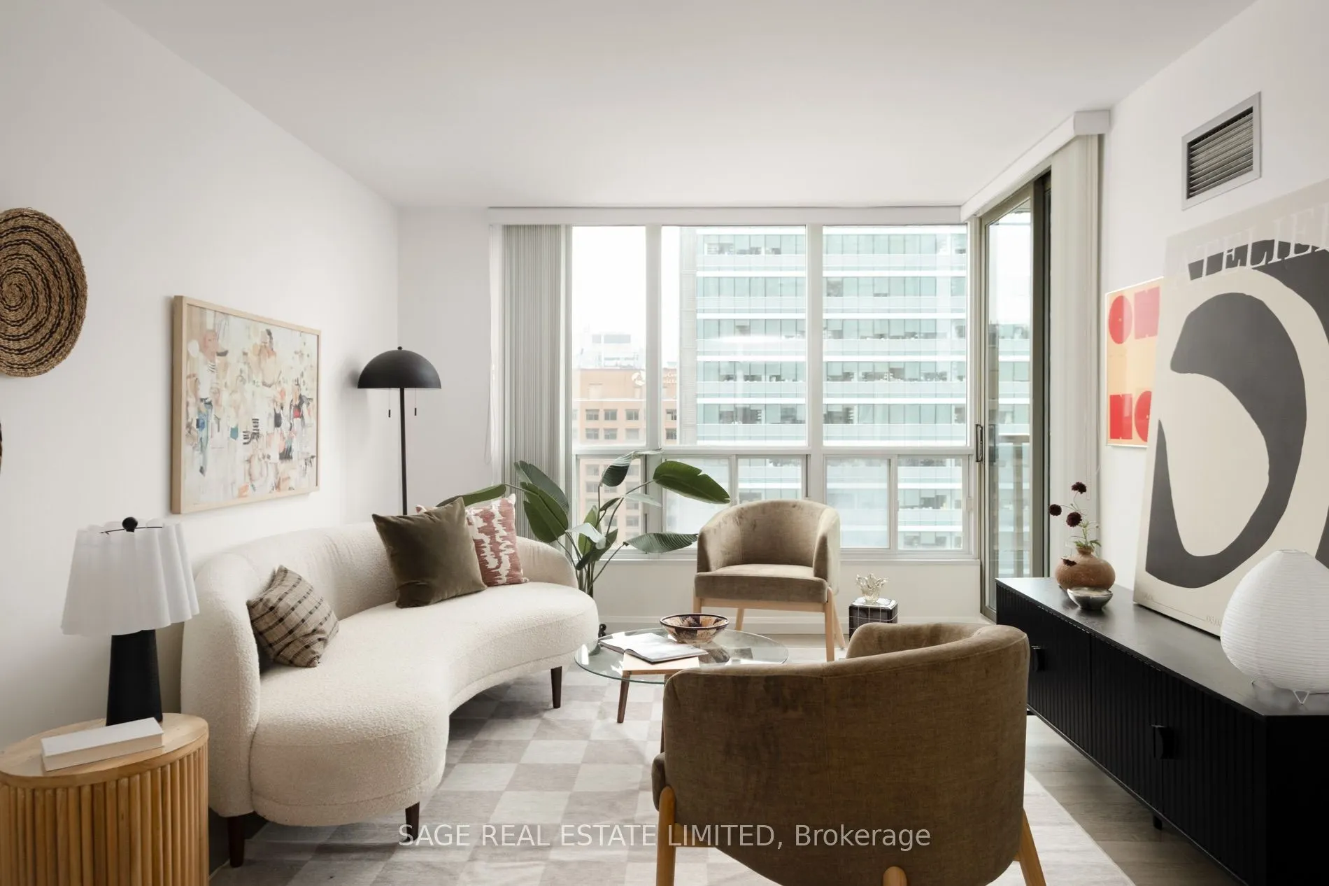 750 Bay Street #2109