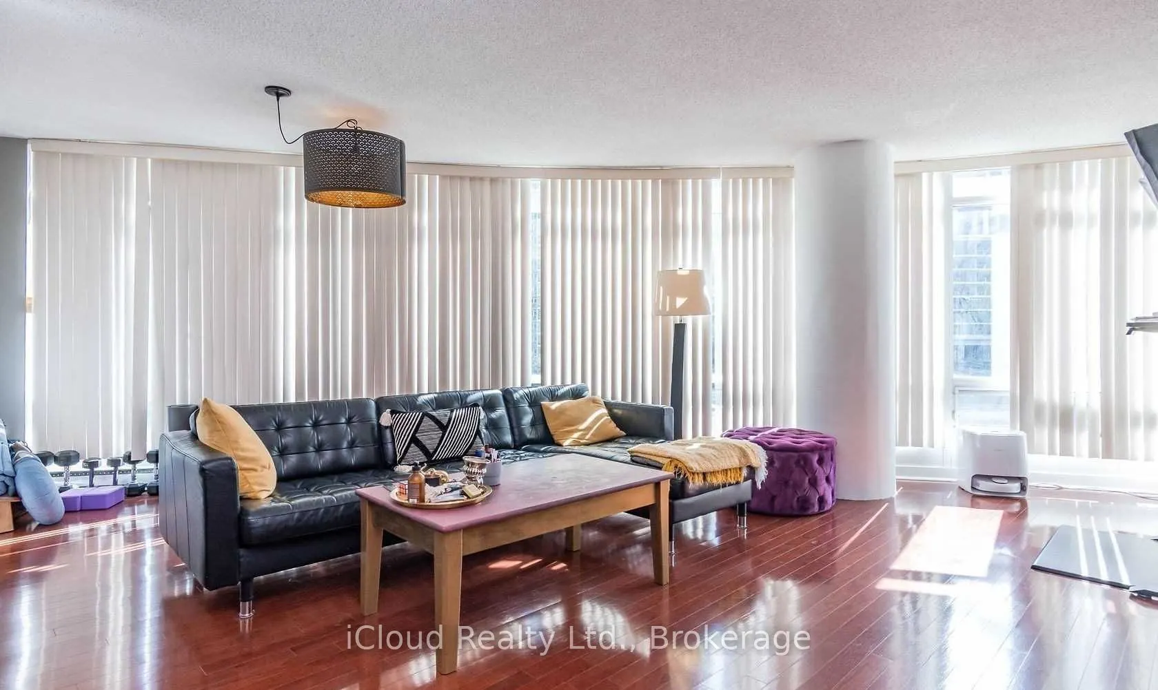373 Front Street W #505