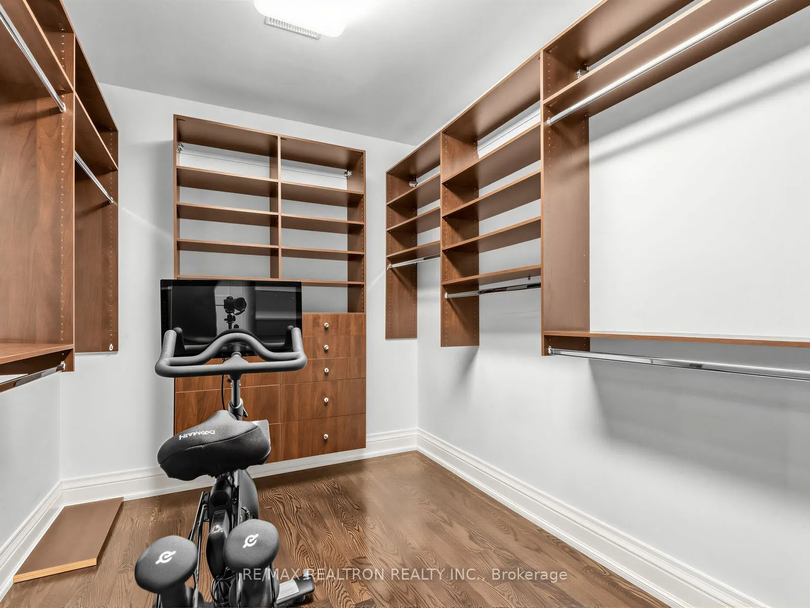 516 Vesta Drive