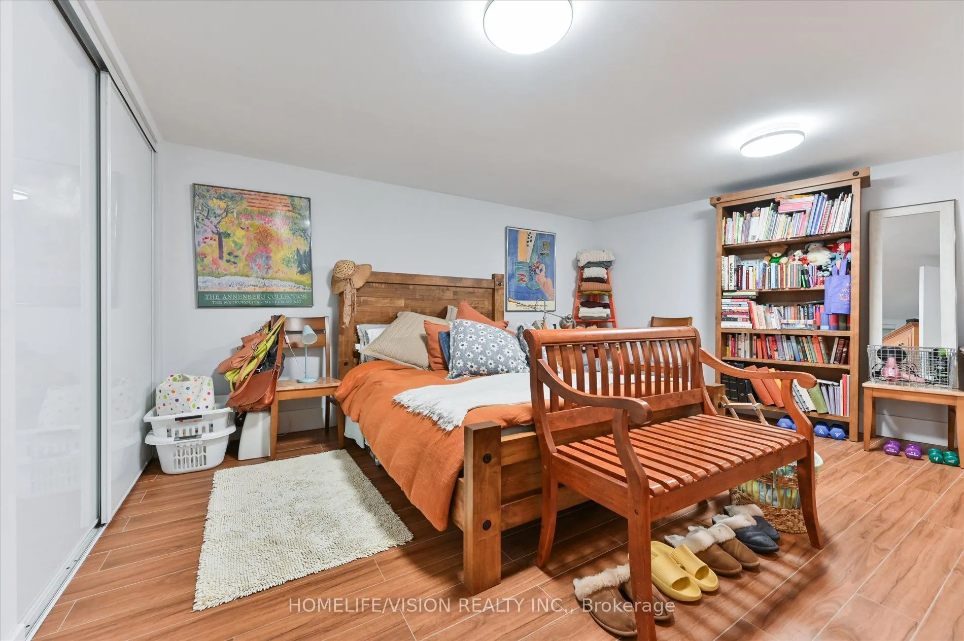 400 Summerhill Avenue