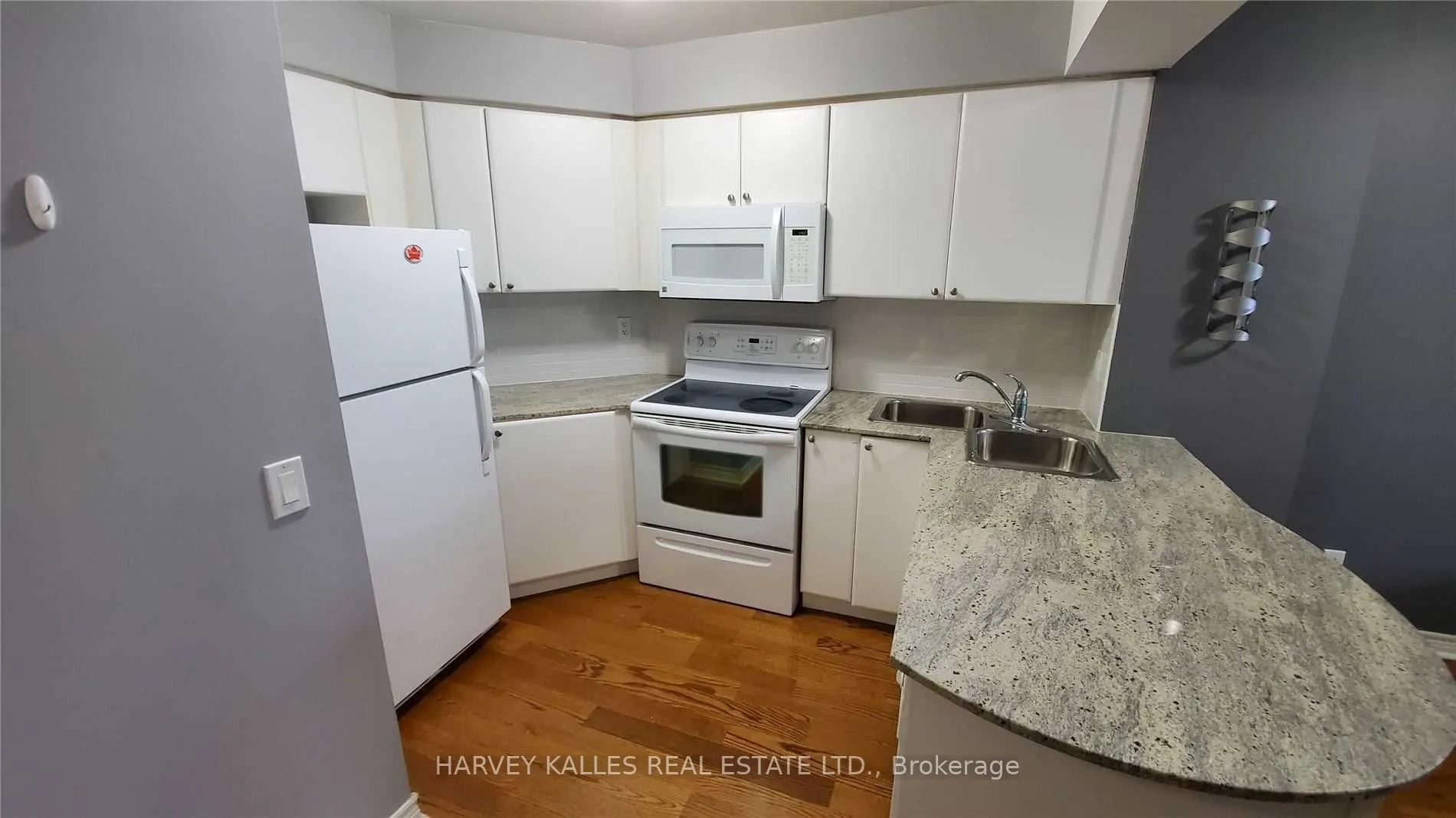 763 Bay Street #2313