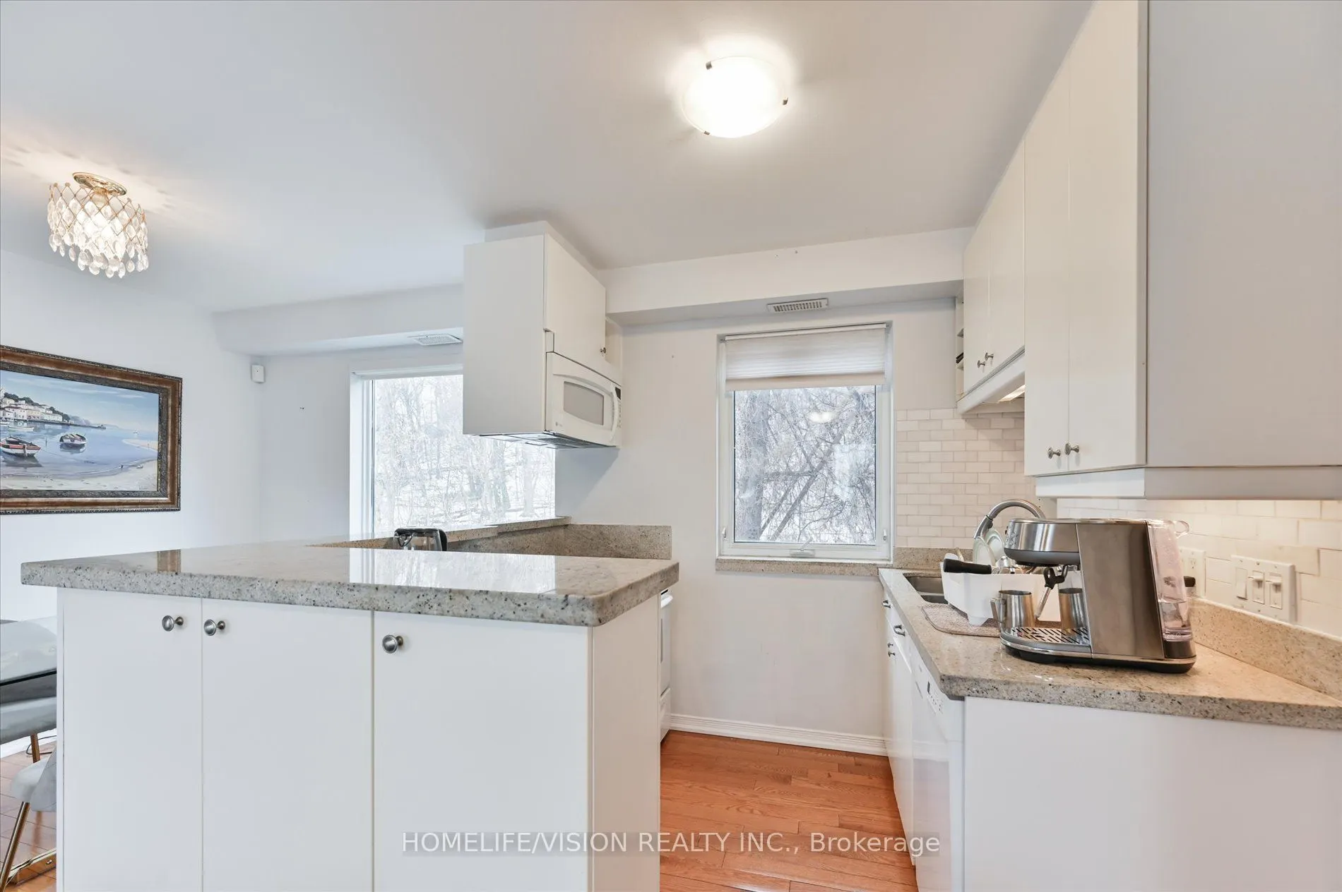 400 Summerhill Avenue